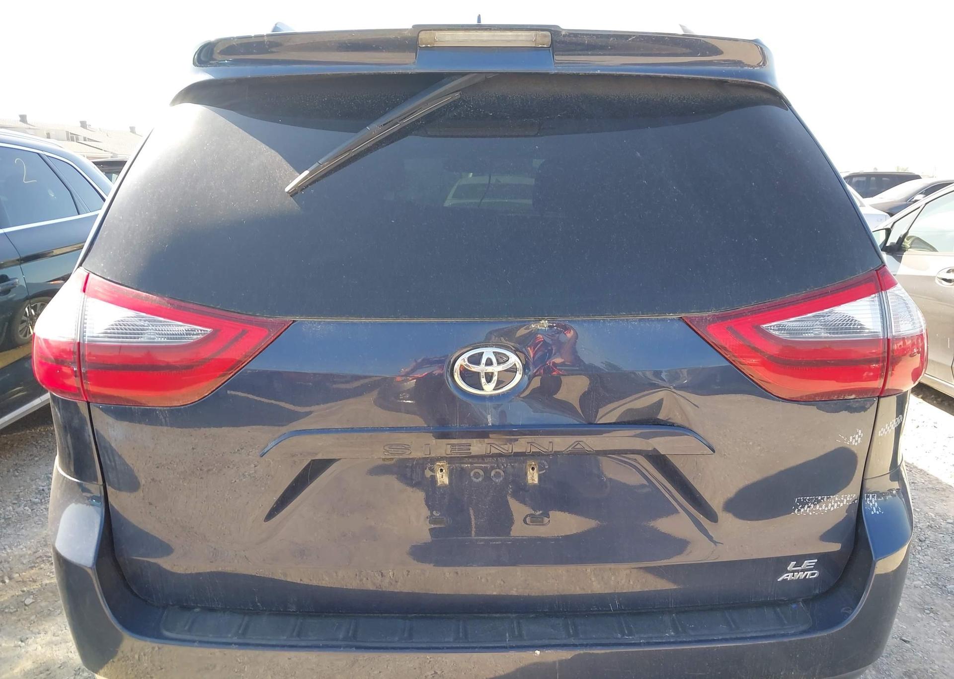 2020 TOYOTA SIENNA