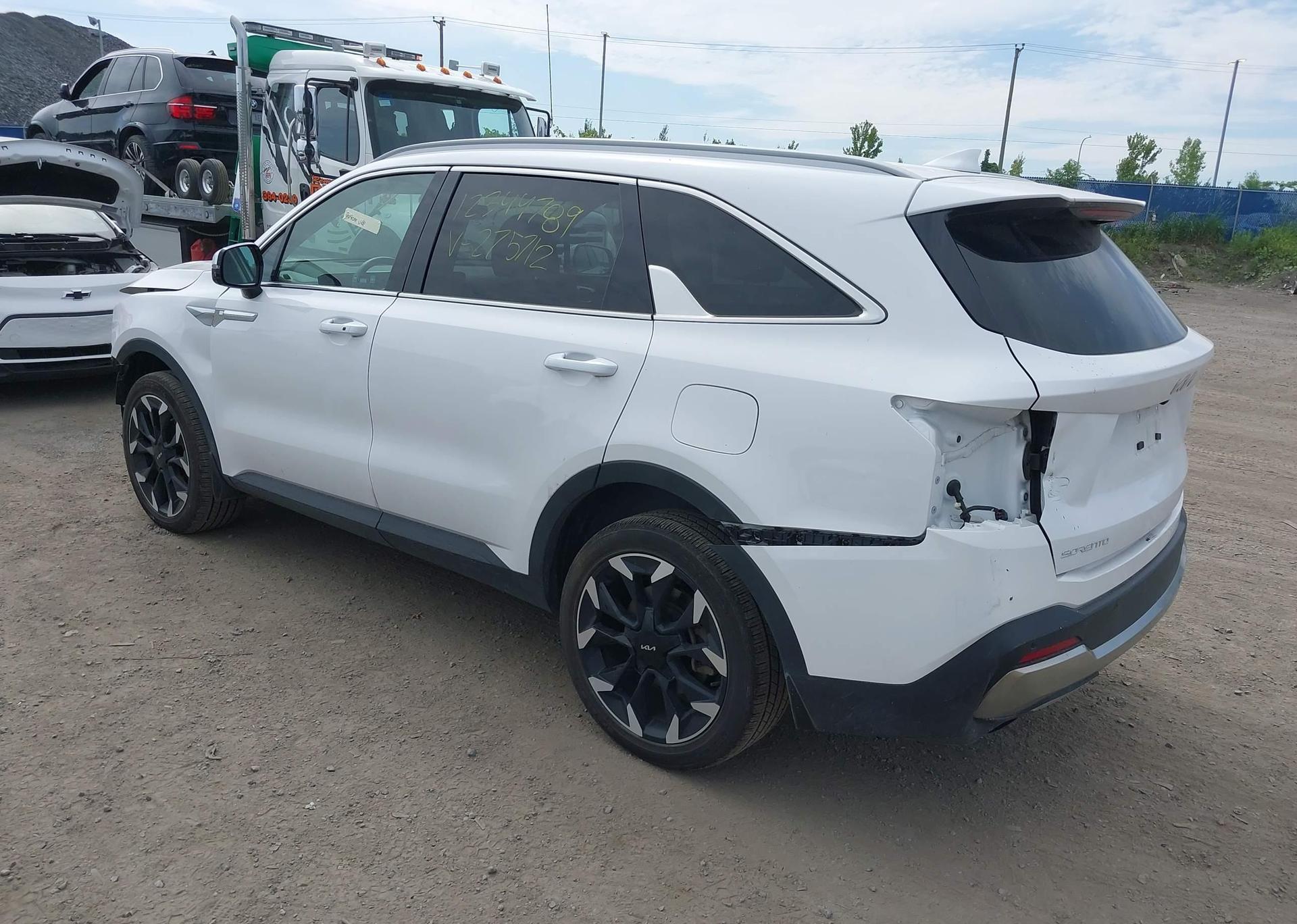 2024 KIA SORENTO EX
