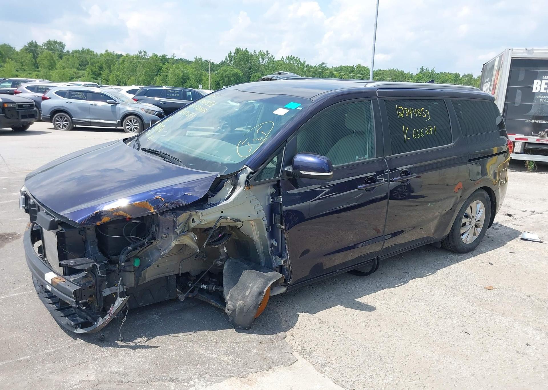 2020 KIA SEDONA