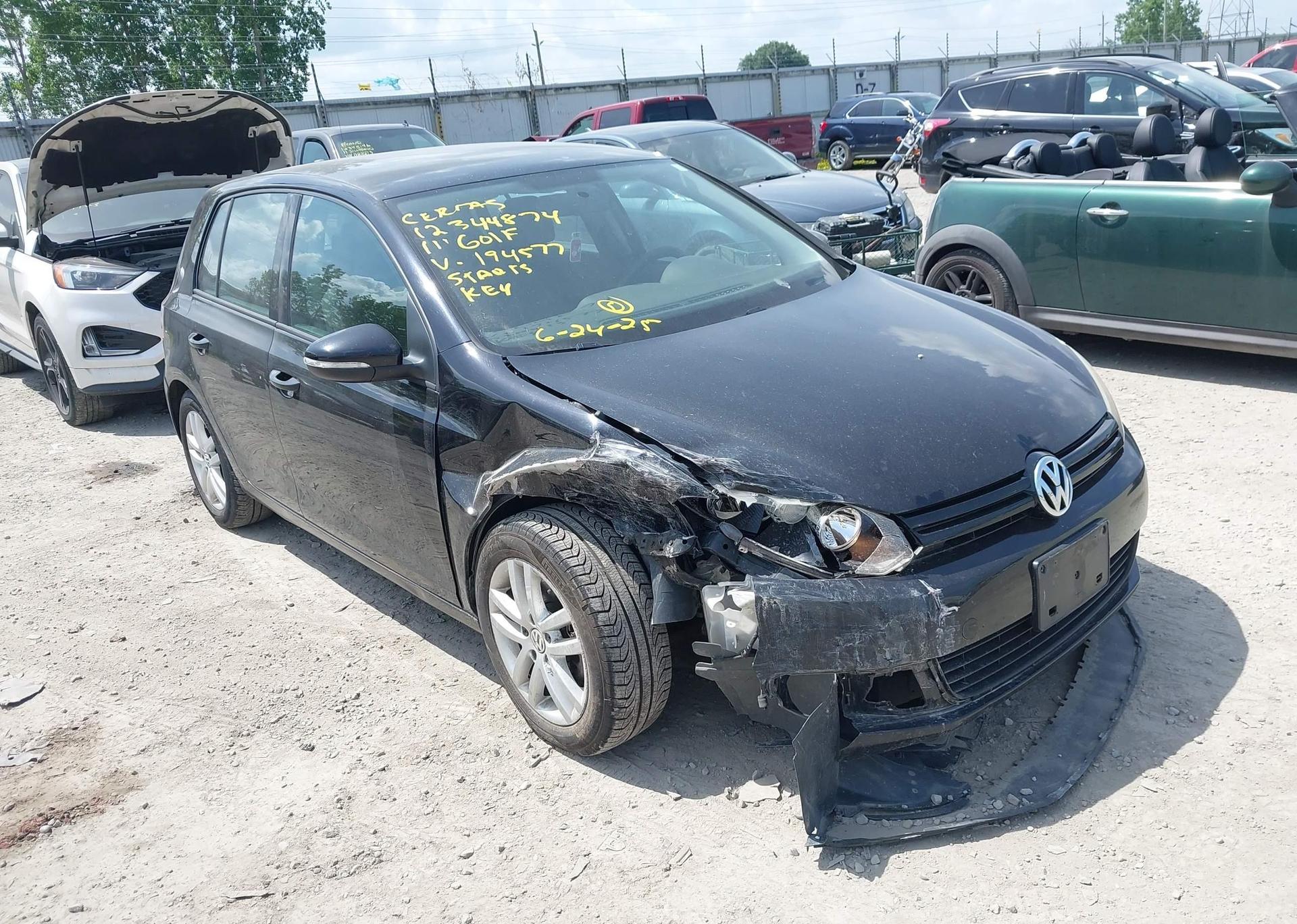 2011 VOLKSWAGEN GOLF