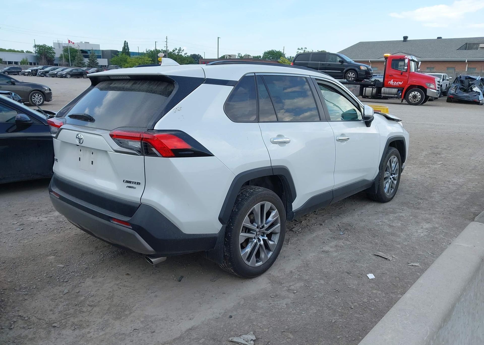 2023 TOYOTA RAV4