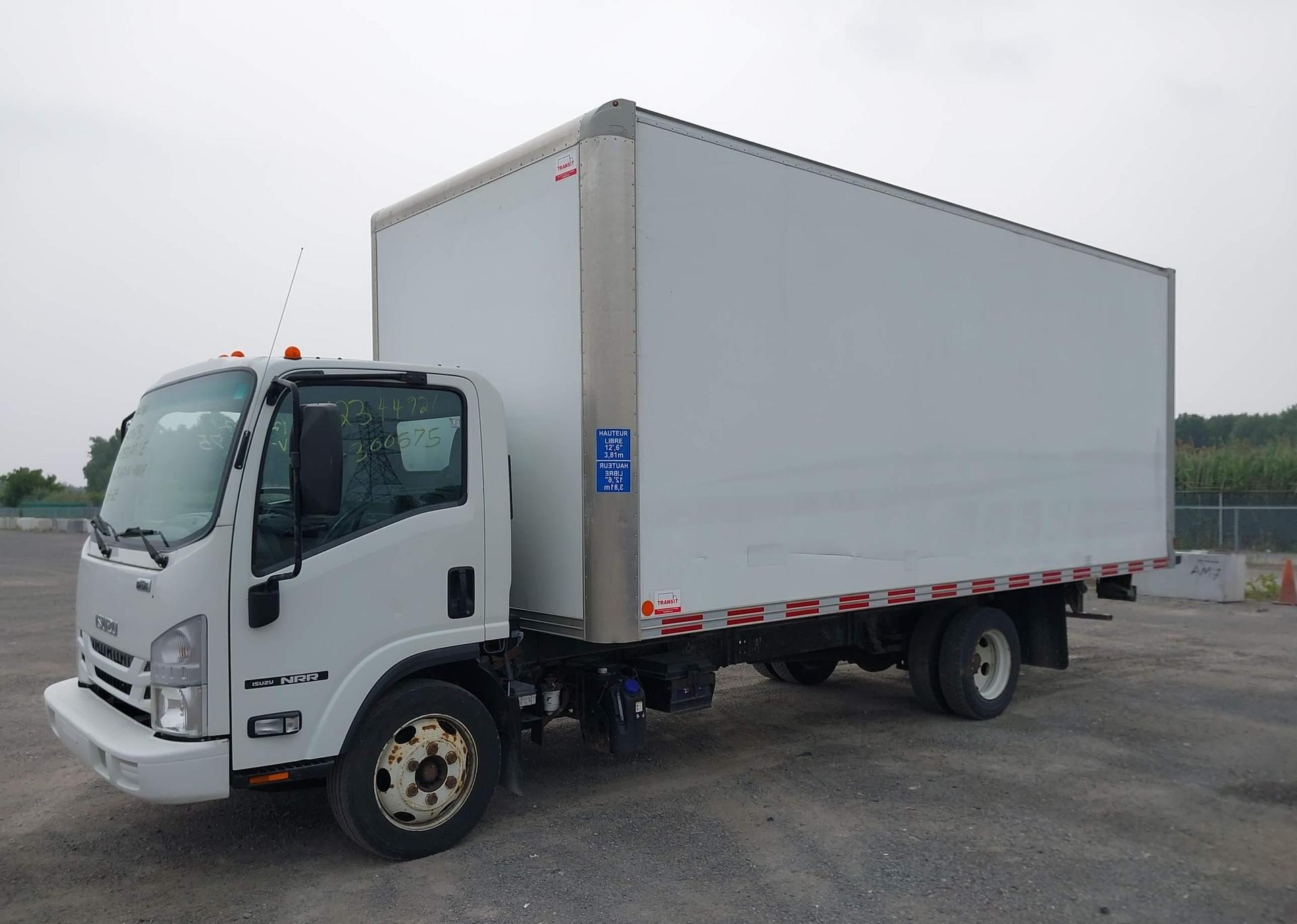 2020 ISUZU NRR