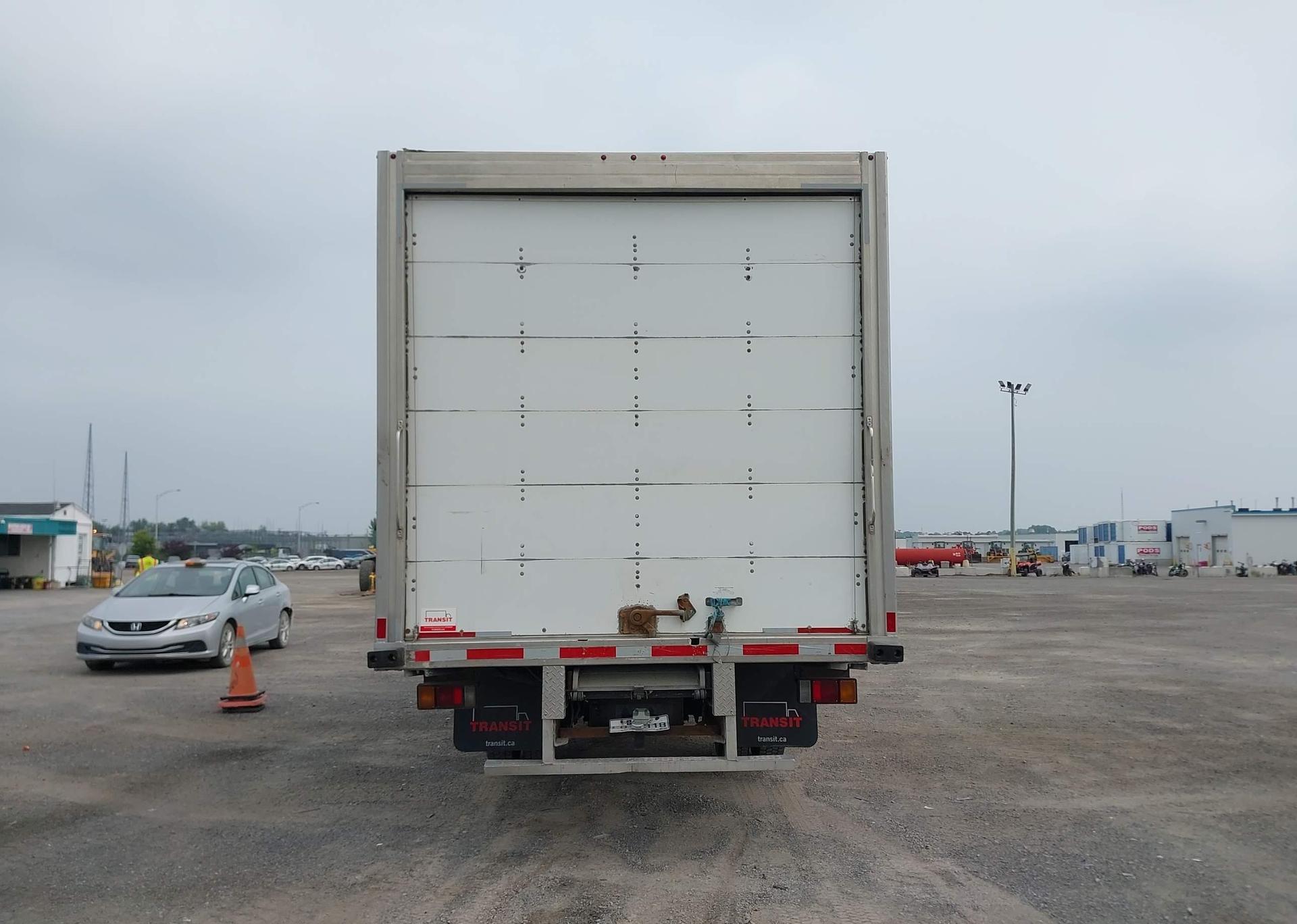 2020 ISUZU NRR