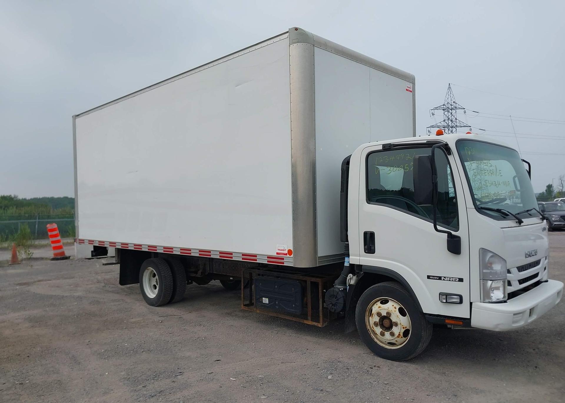 2020 ISUZU NRR