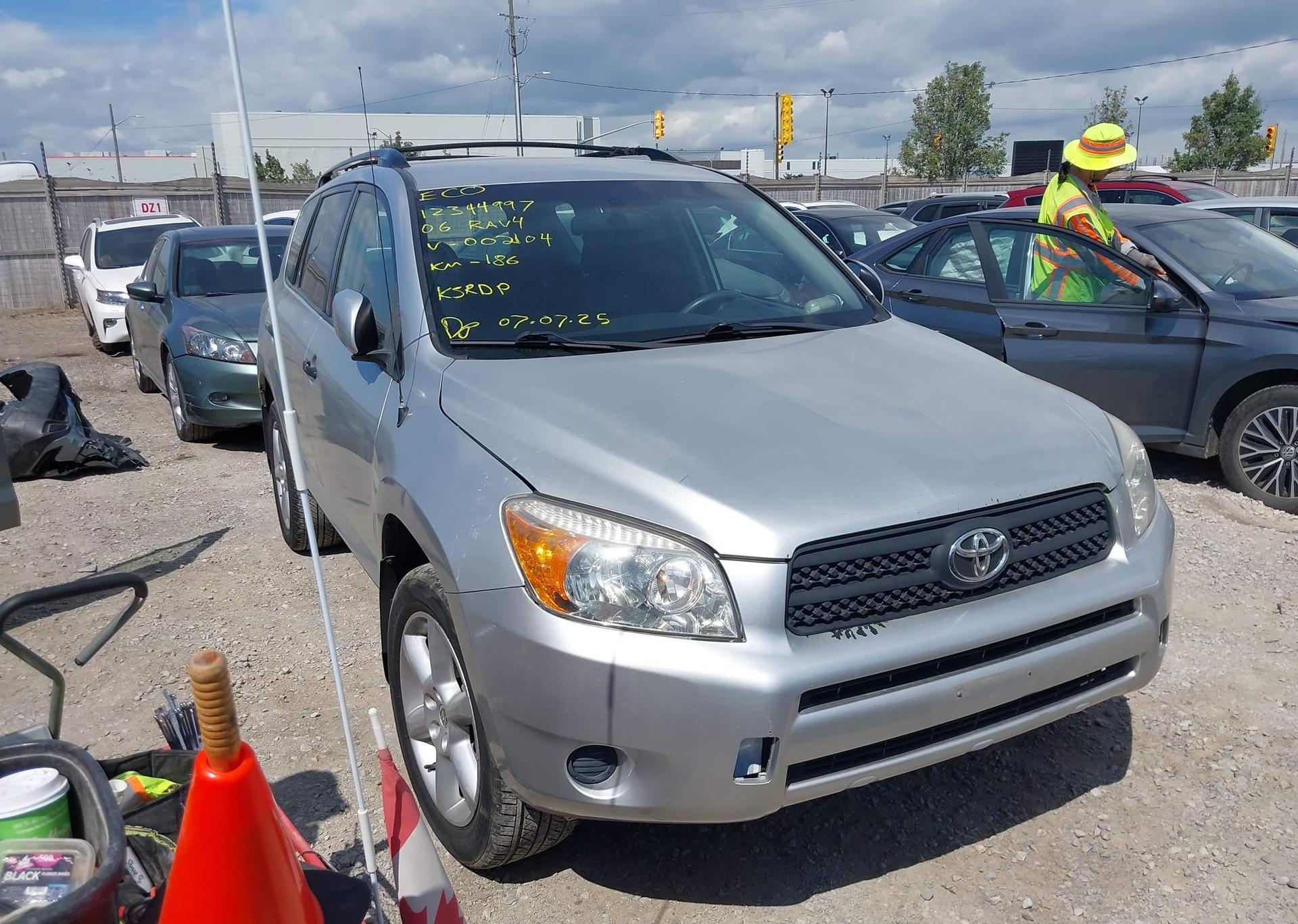 2006 TOYOTA RAV4