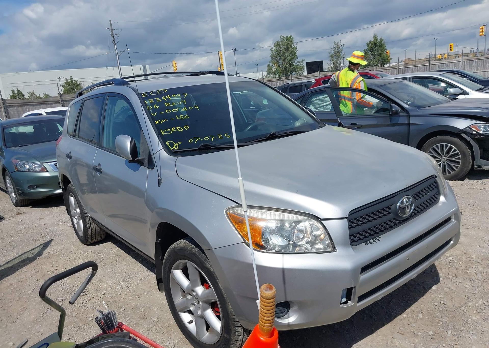 2006 TOYOTA RAV4