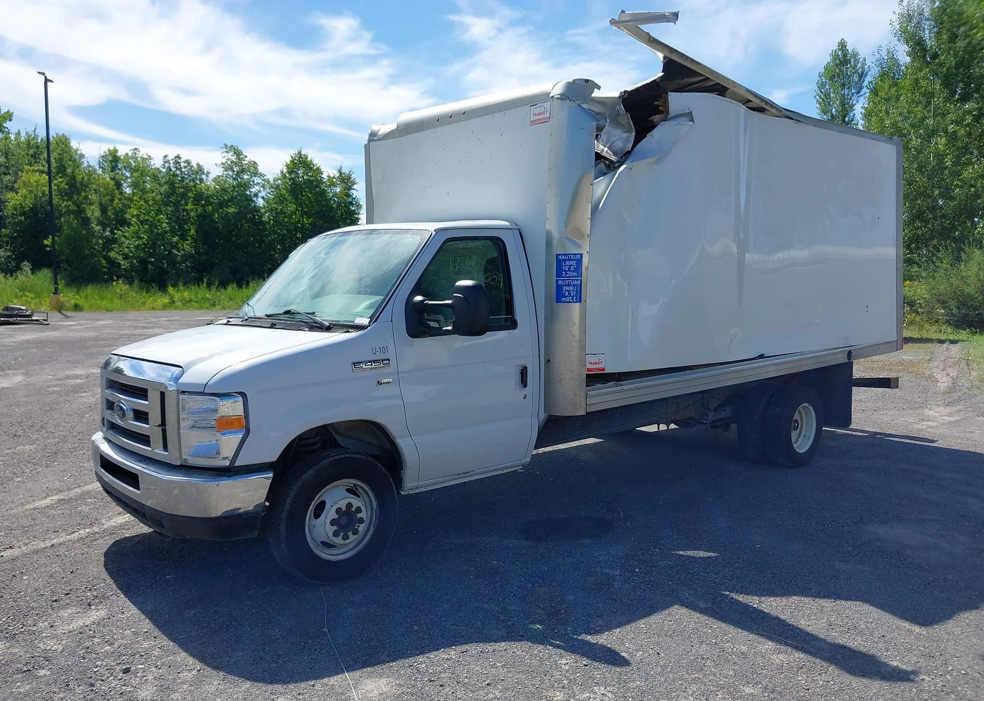 2019 FORD E-450 CUTAWAY