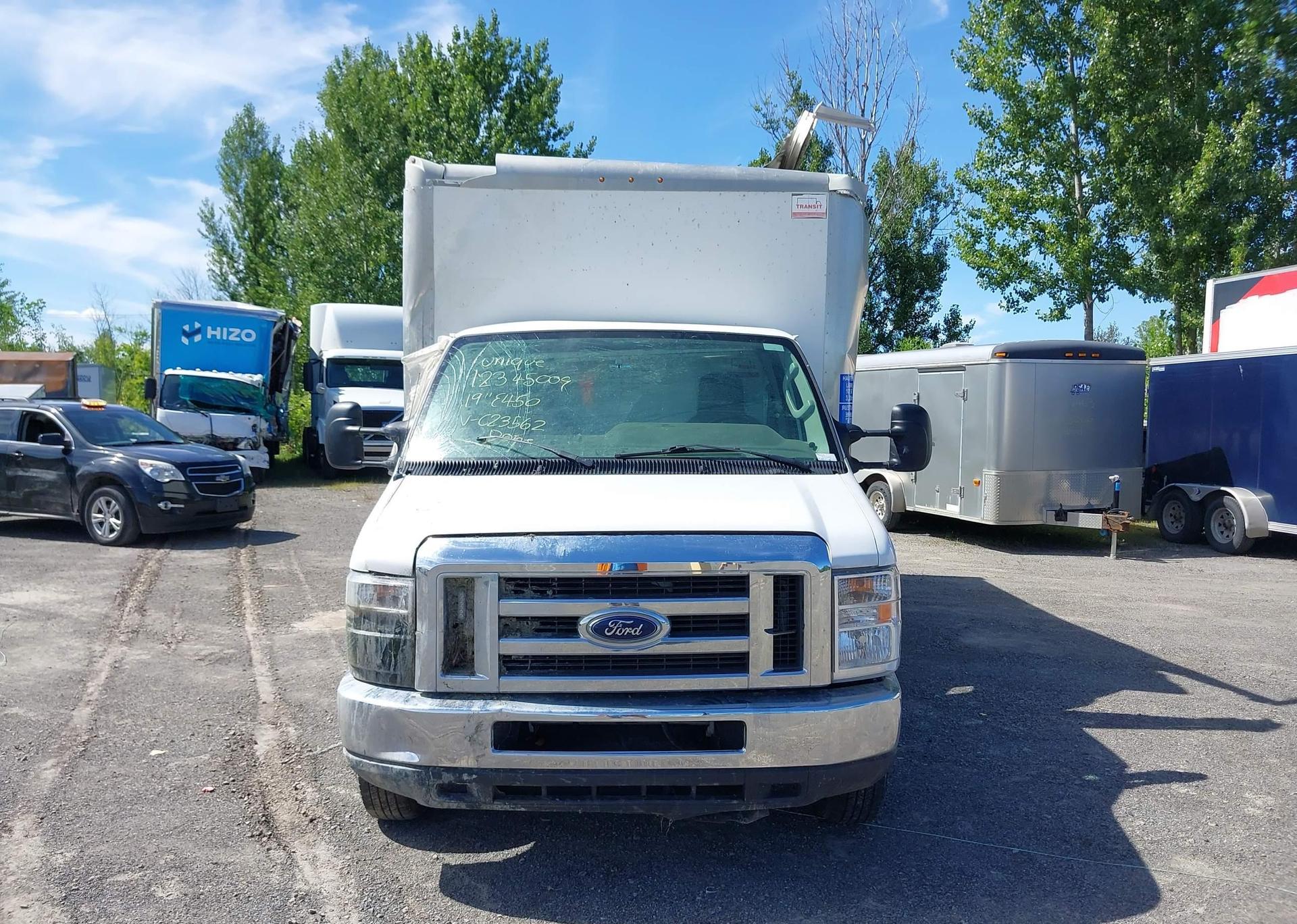 2019 FORD E-450 CUTAWAY