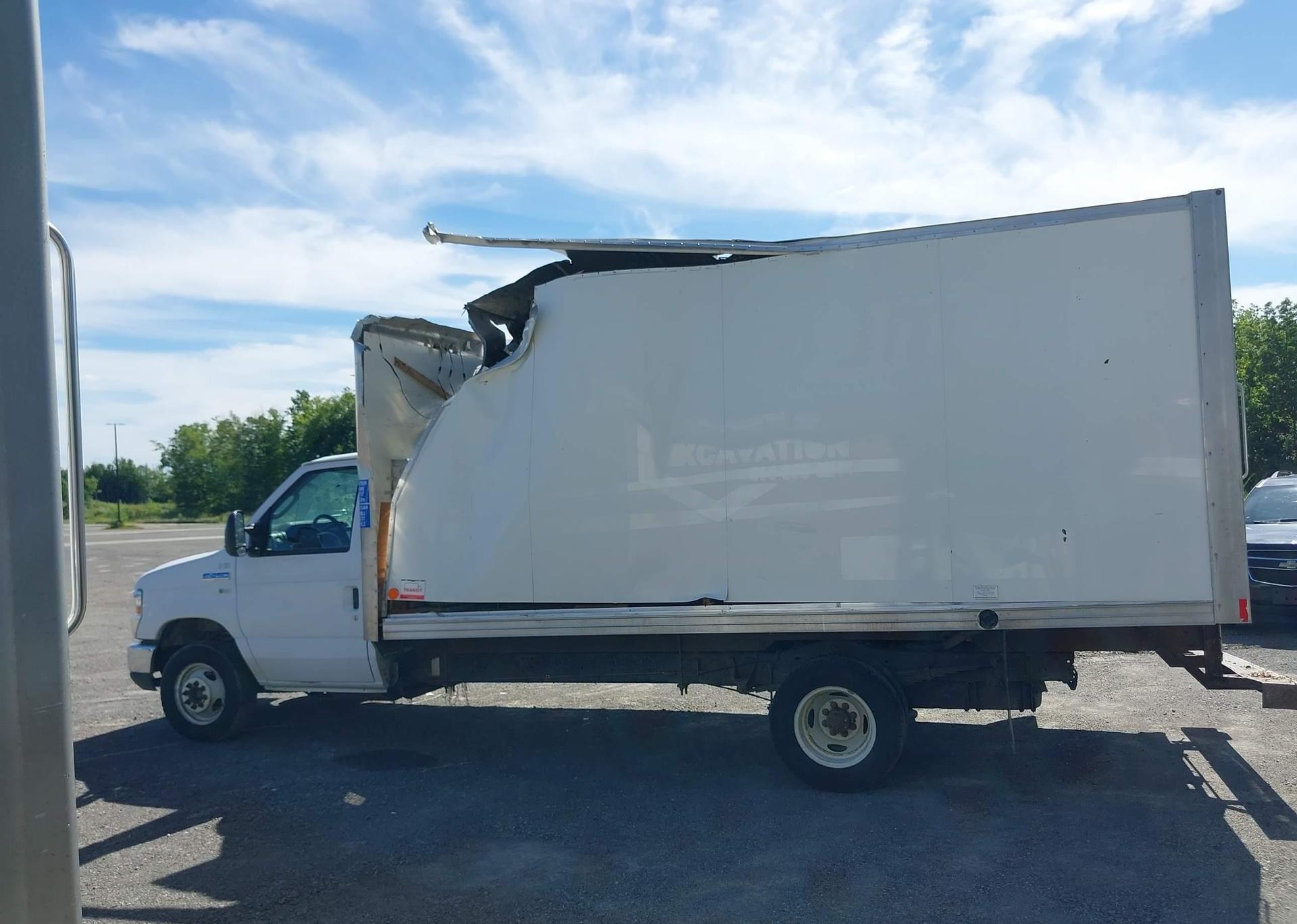 2019 FORD E-450 CUTAWAY