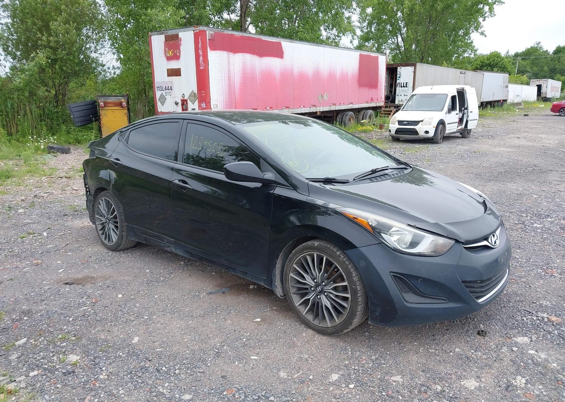 2016 HYUNDAI ELANTRA SE