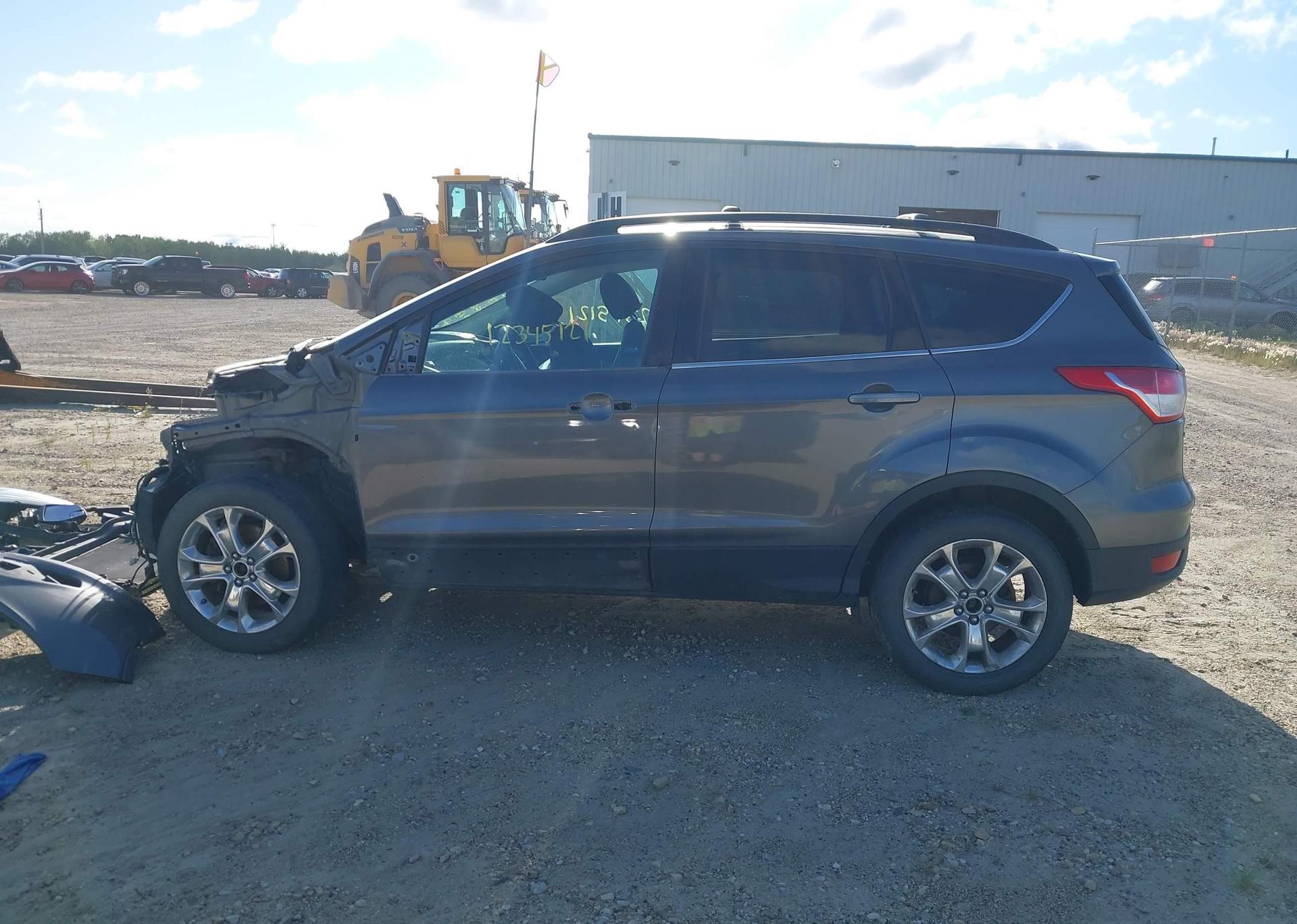 2013 FORD ESCAPE SE