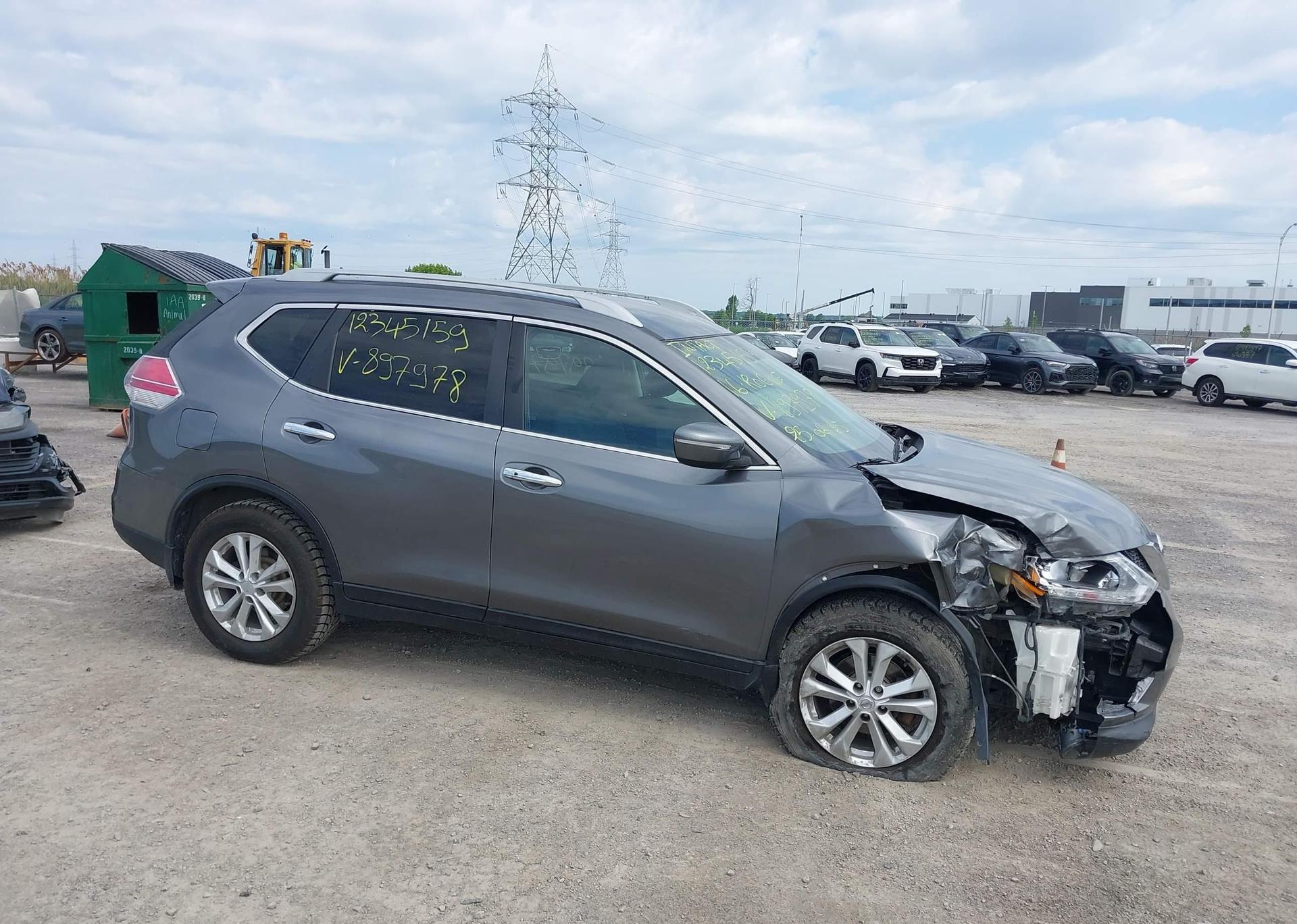 2016 NISSAN ROGUE