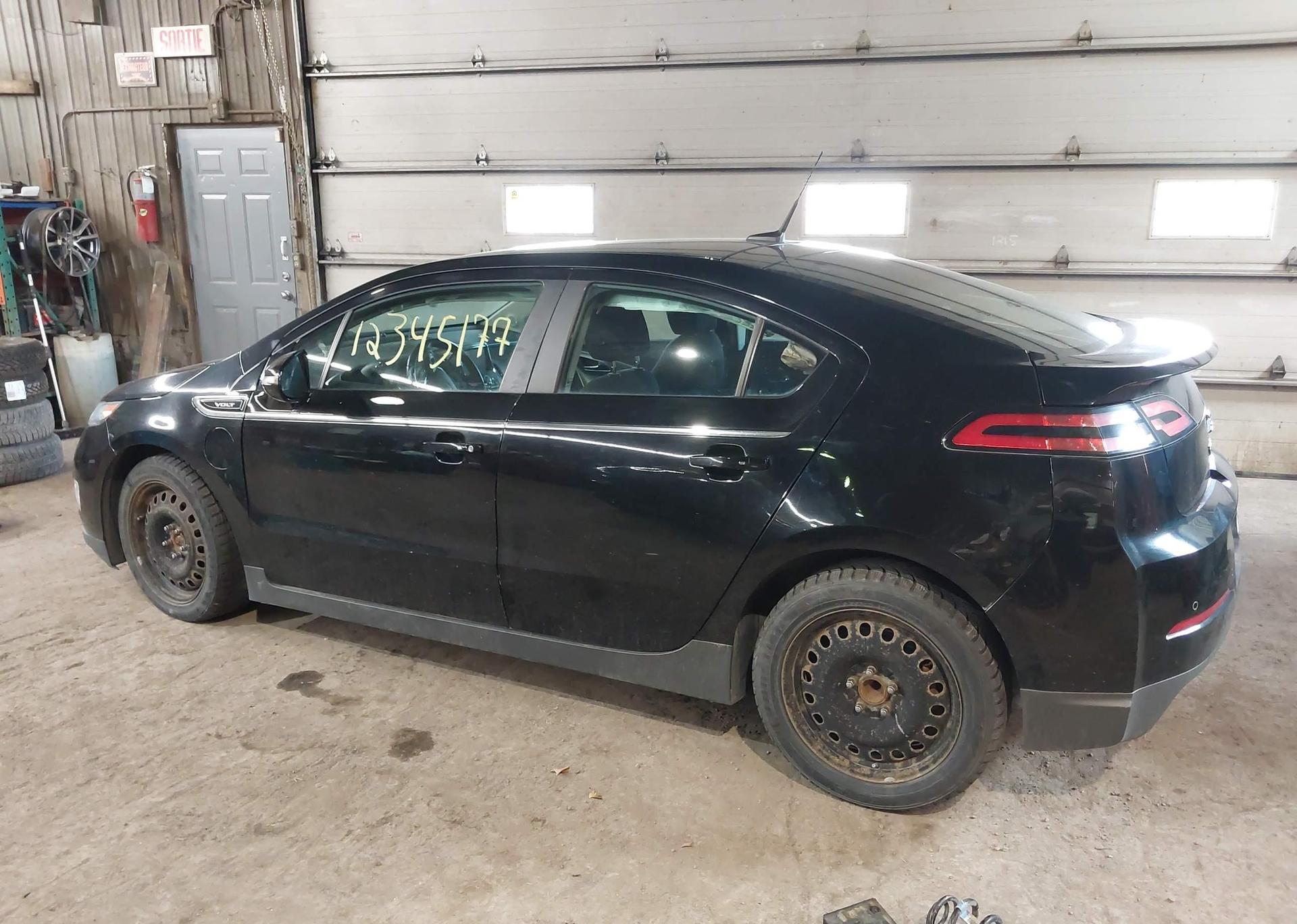 2013 CHEVROLET VOLT