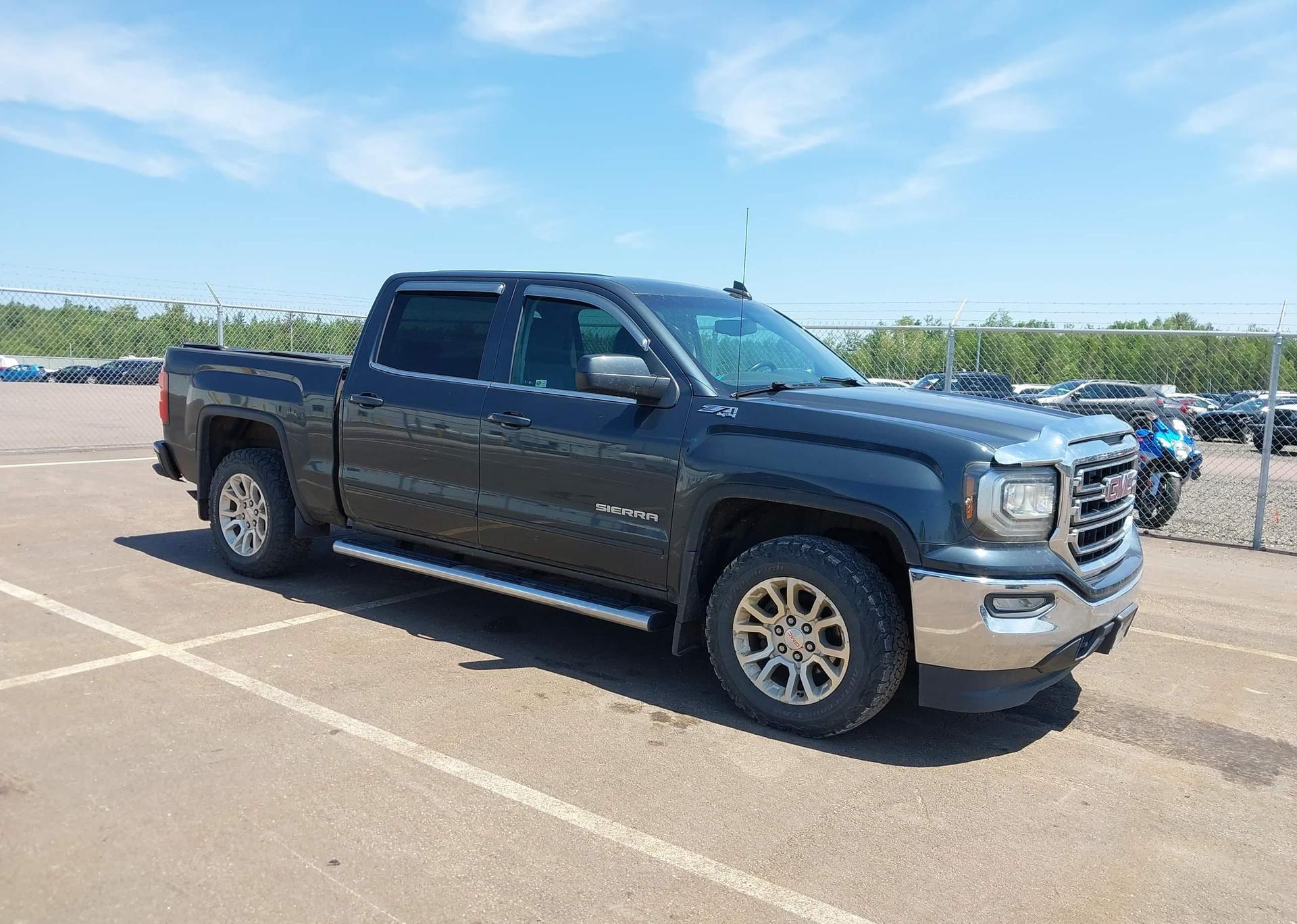 2017 GMC SIERRA K1500 SLE