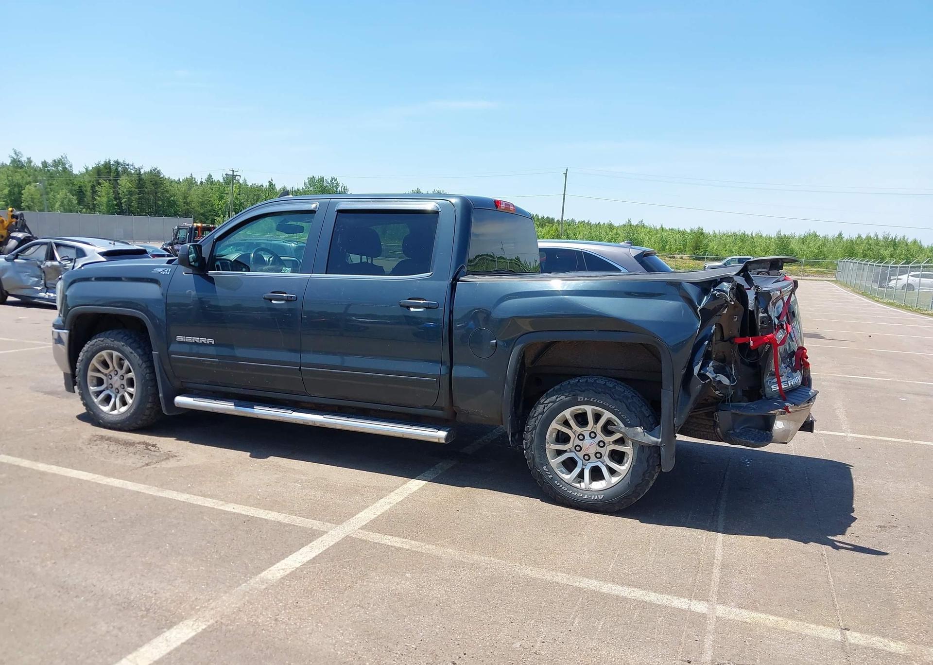 2017 GMC SIERRA K1500 SLE
