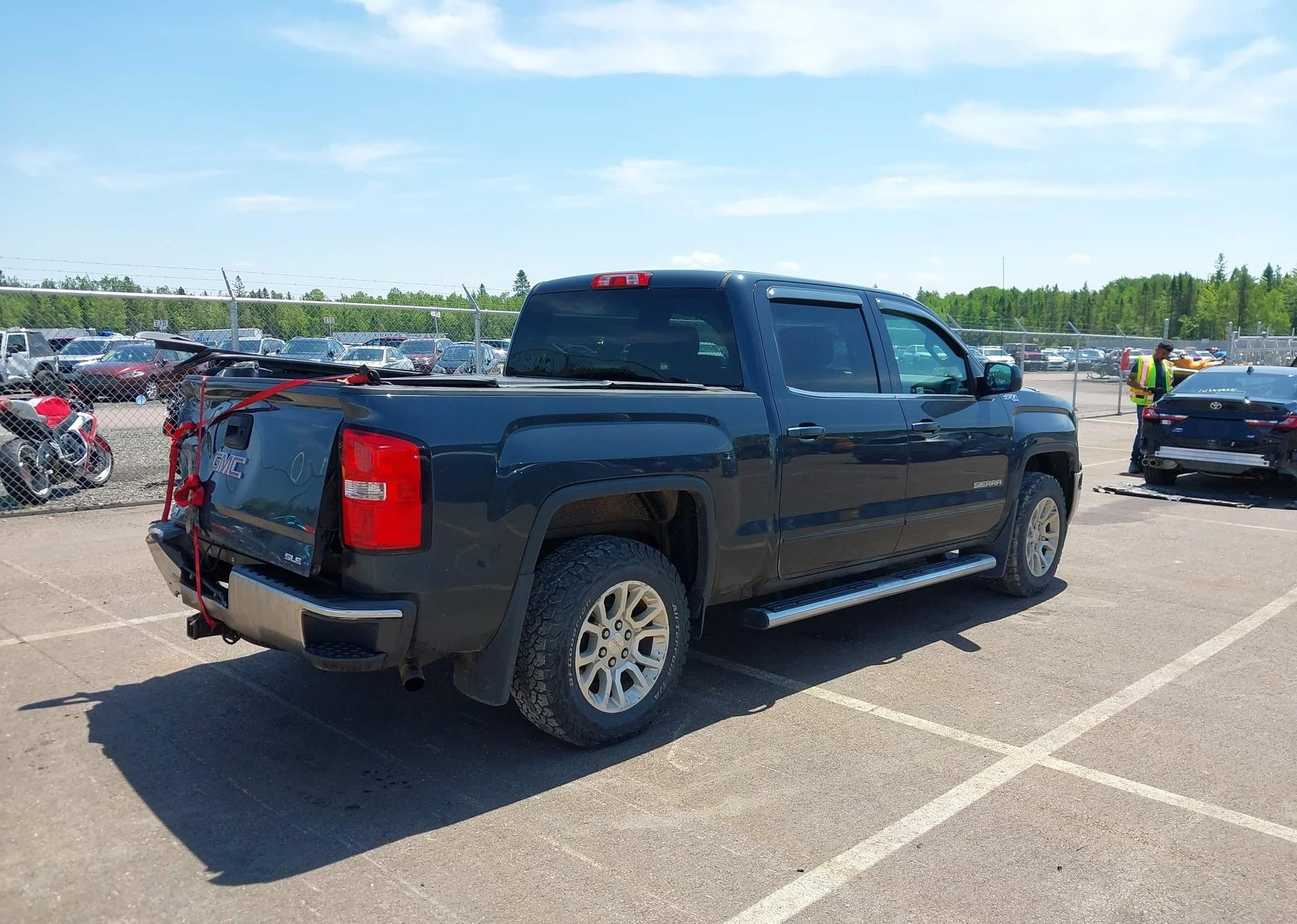 2017 GMC SIERRA K1500 SLE
