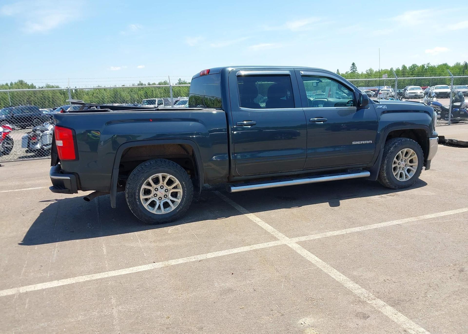 2017 GMC SIERRA K1500 SLE