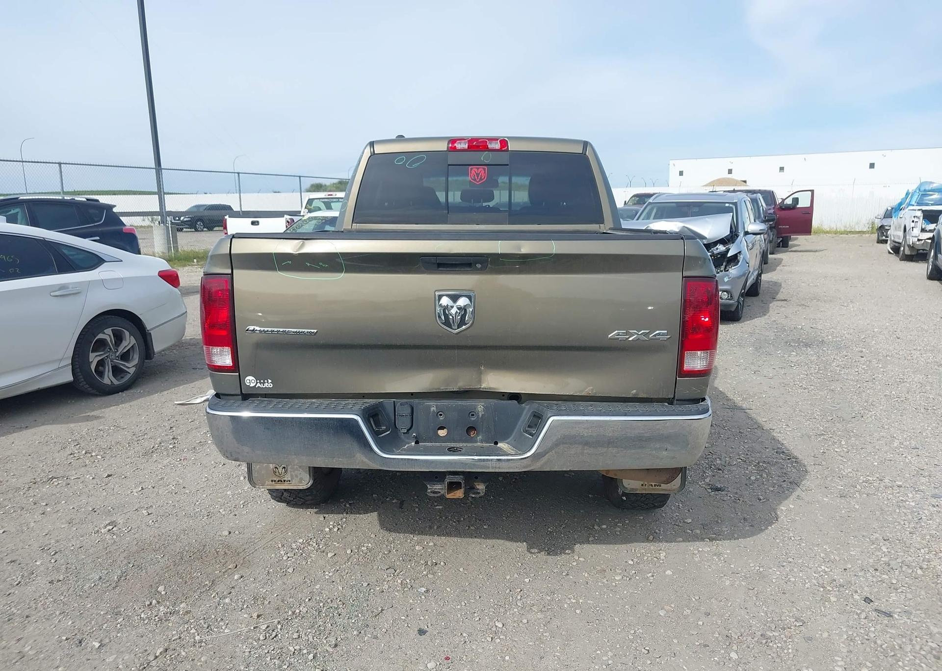 2013 RAM 1500 SLT