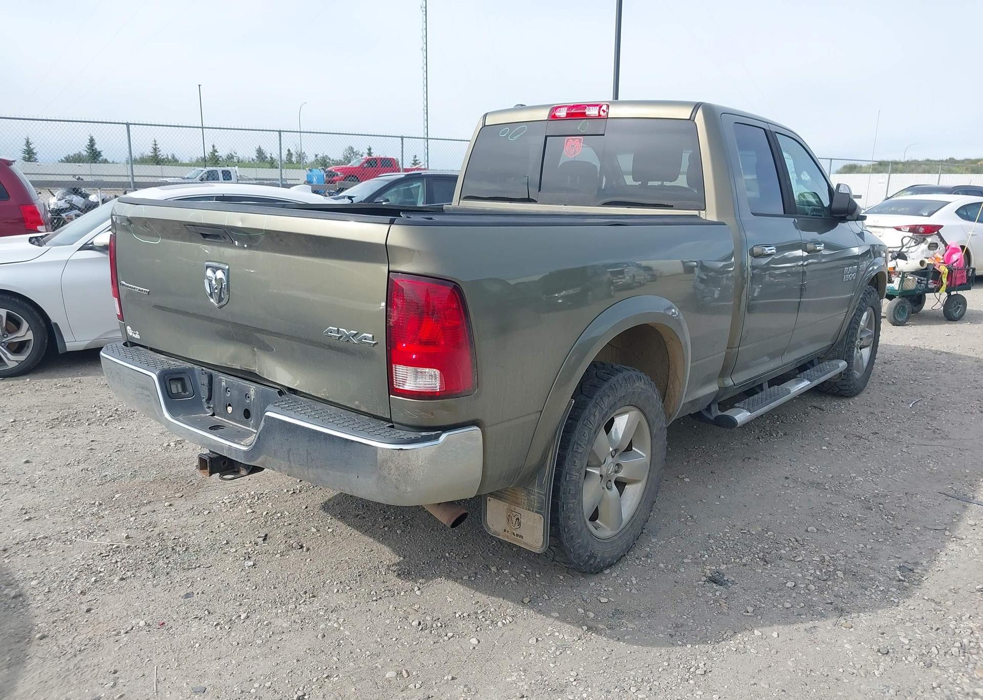 2013 RAM 1500 SLT