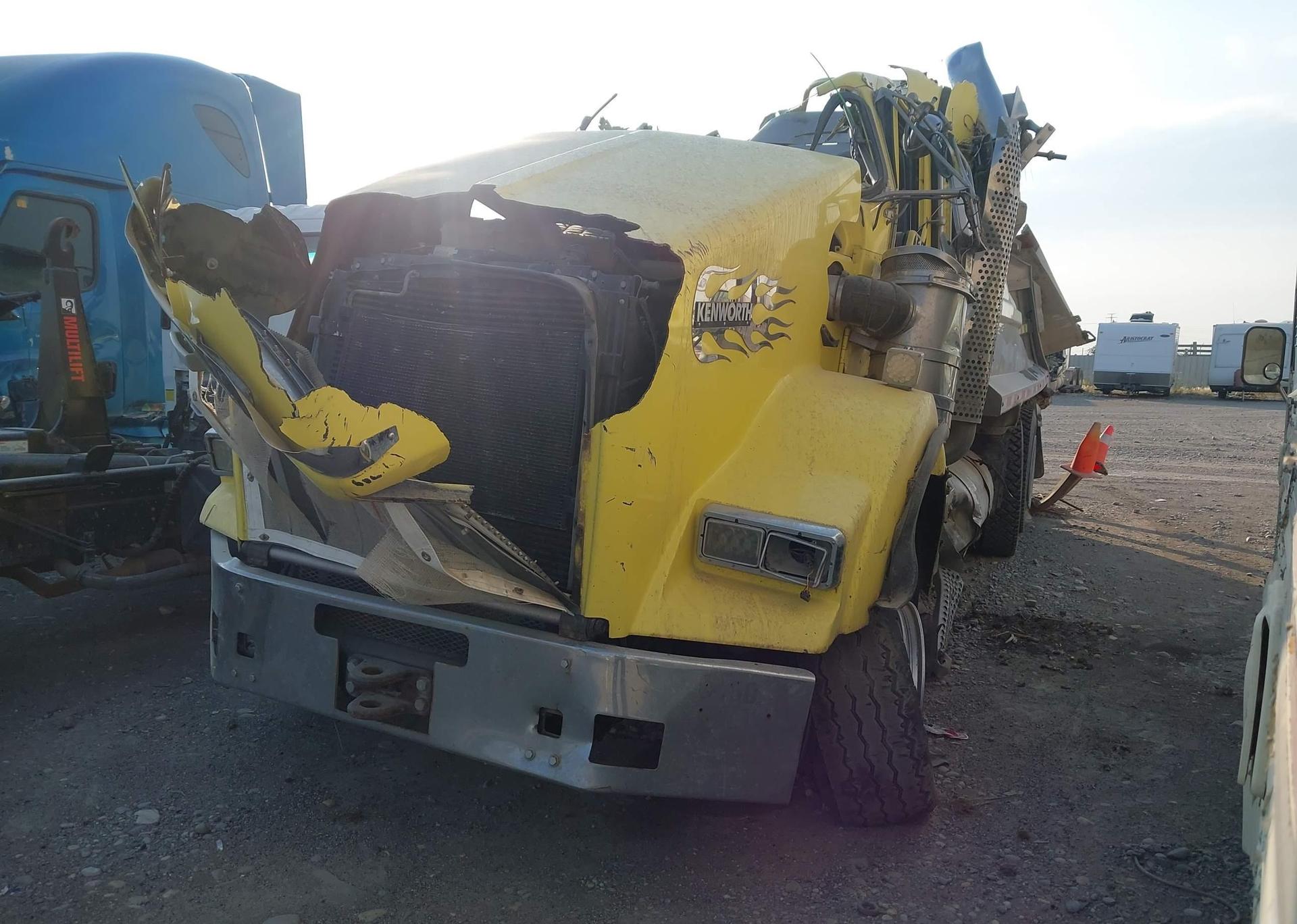 2012 KENWORTH CONSTRUCTION T800