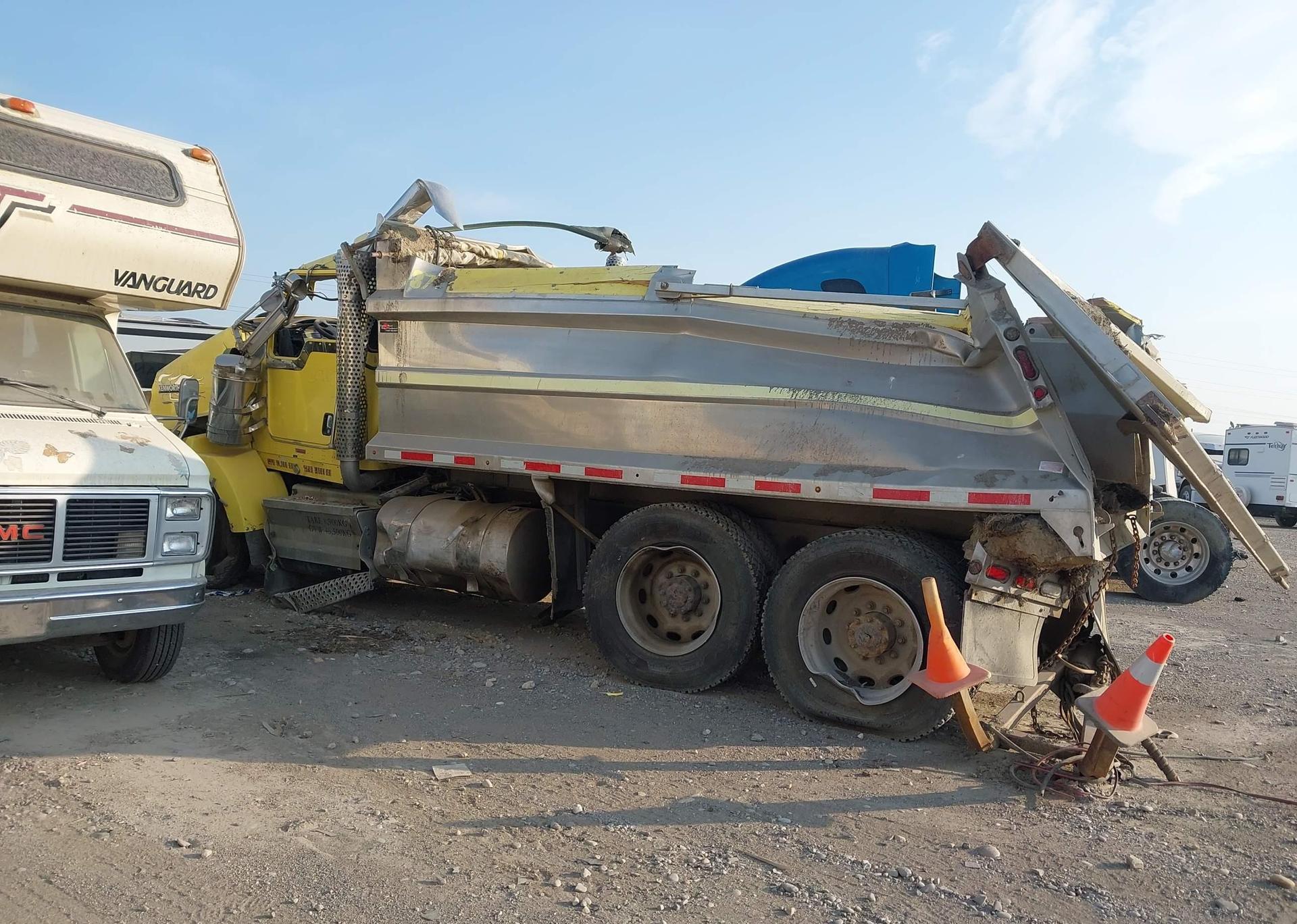 2012 KENWORTH CONSTRUCTION T800
