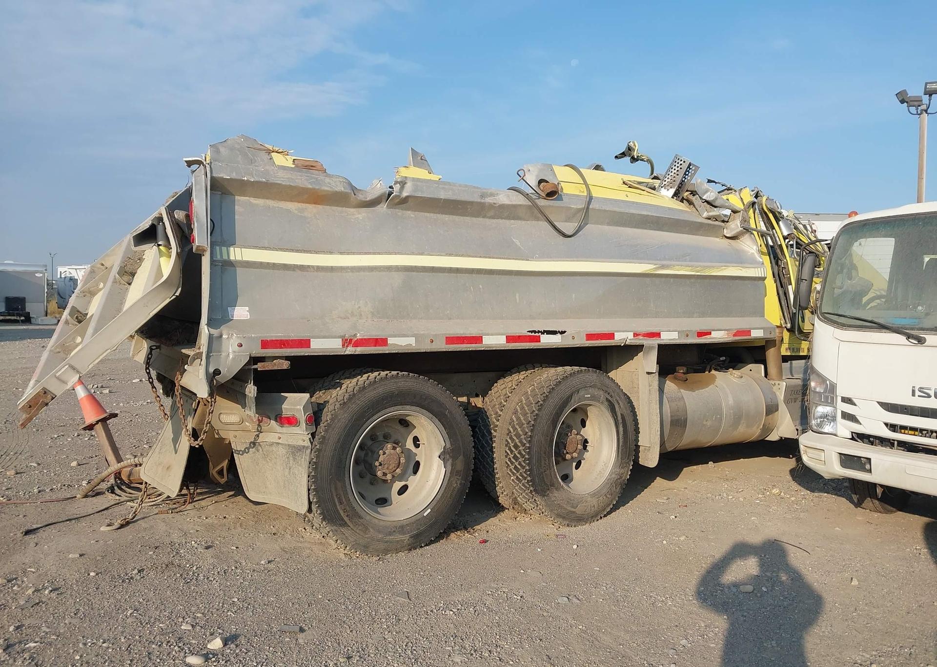 2012 KENWORTH CONSTRUCTION T800