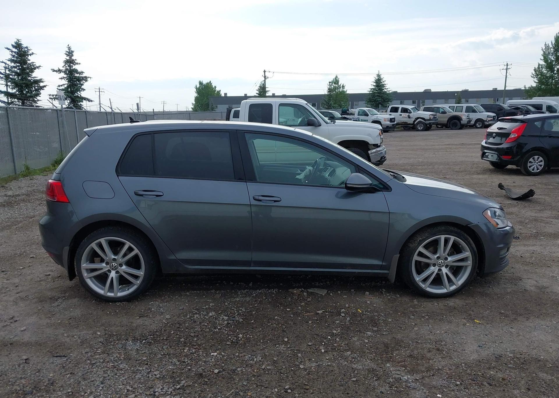 2015 VOLKSWAGEN GOLF TDI