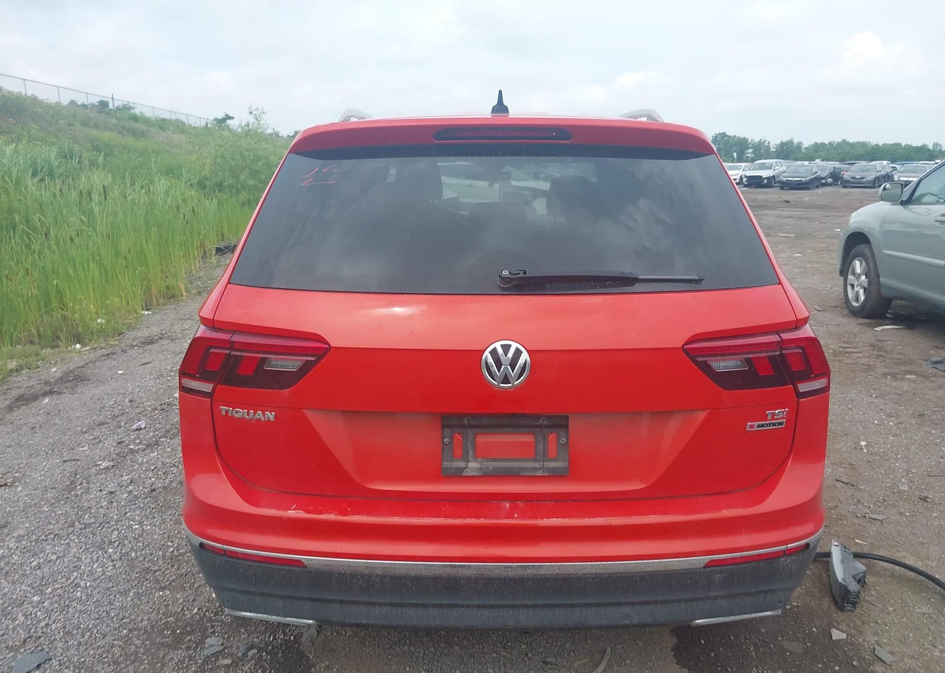 2018 VOLKSWAGEN TIGUAN HIGHLINE
