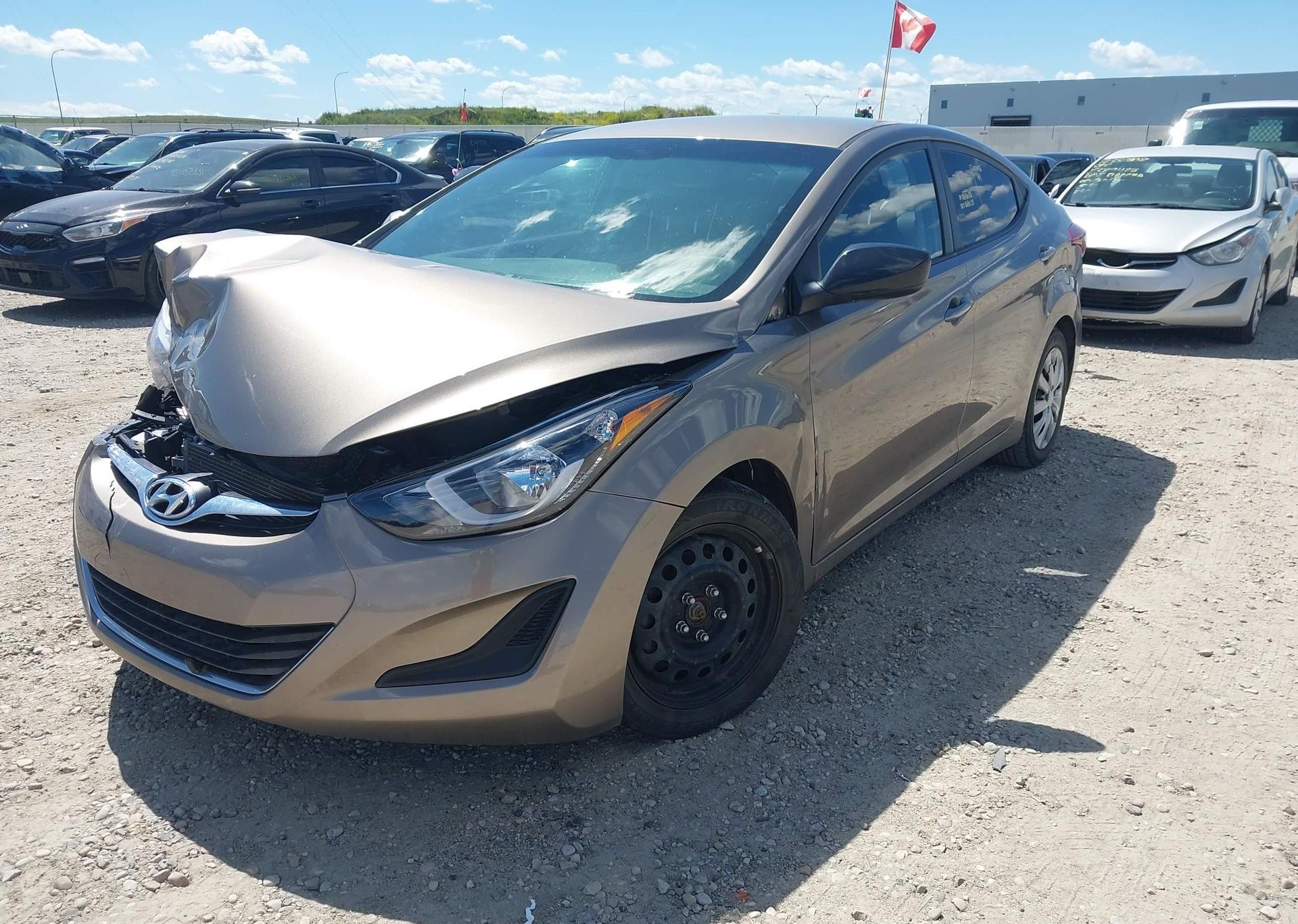 2016 HYUNDAI ELANTRA SE