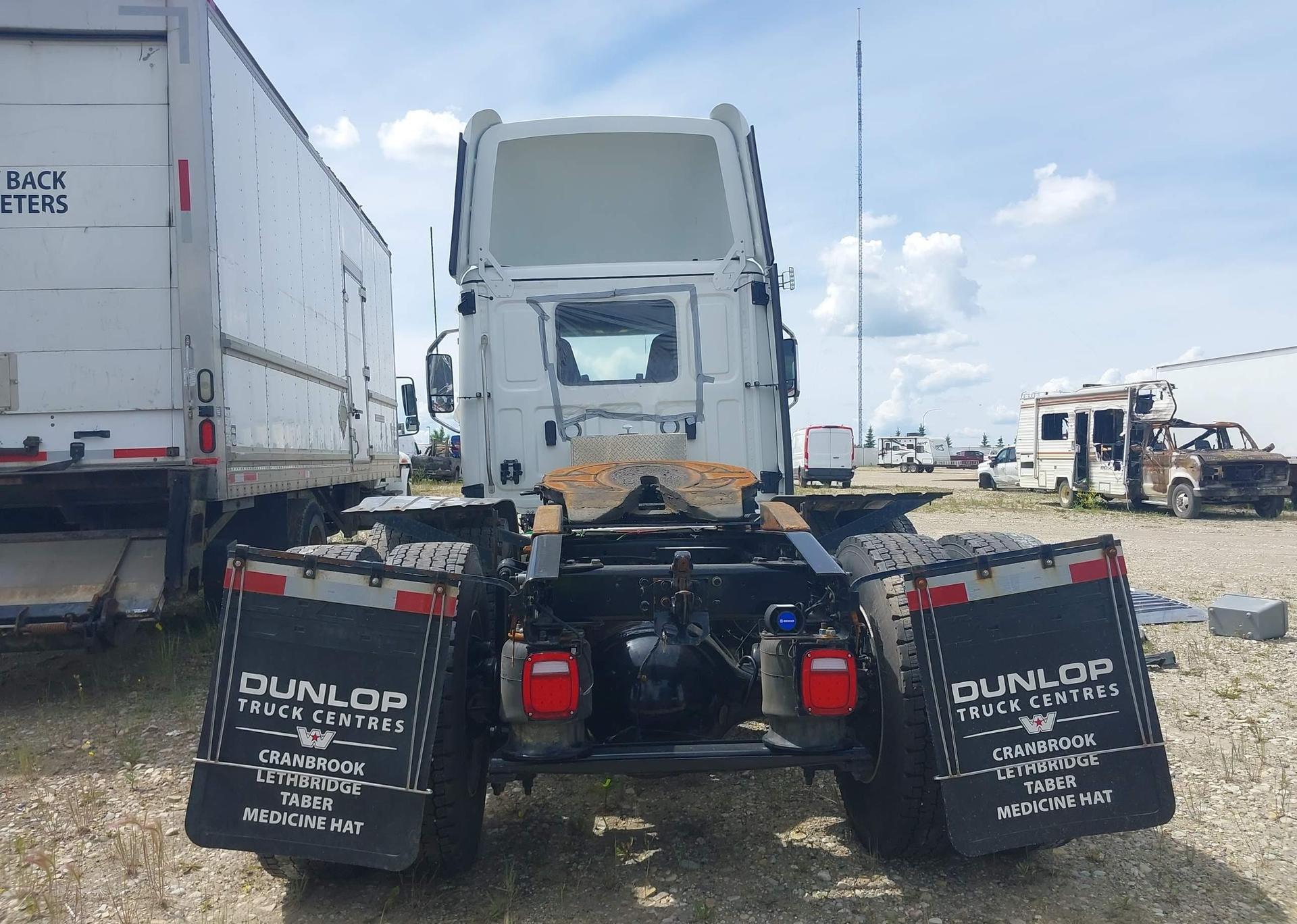 2024 WESTERN STAR/AUTO CAR 57X CHASSIS