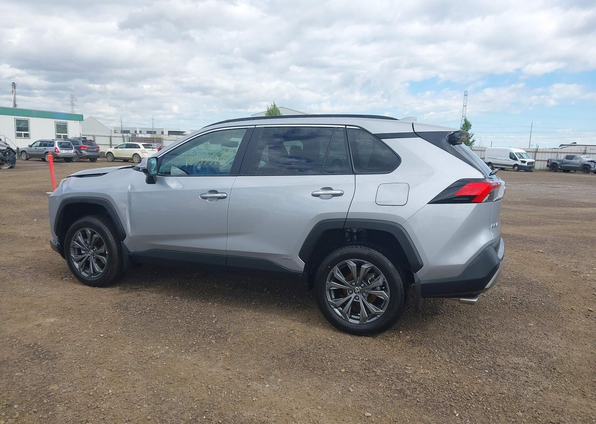 2024 TOYOTA RAV4 LIMITED
