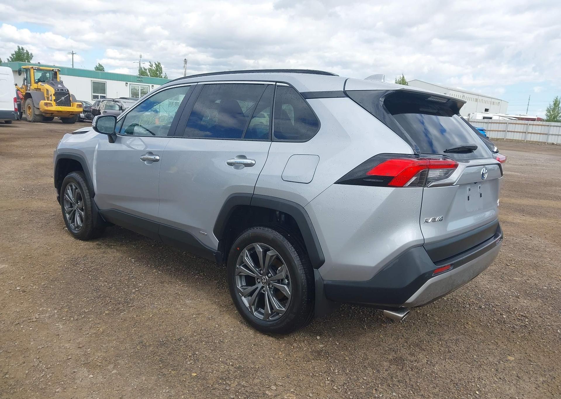 2024 TOYOTA RAV4 LIMITED