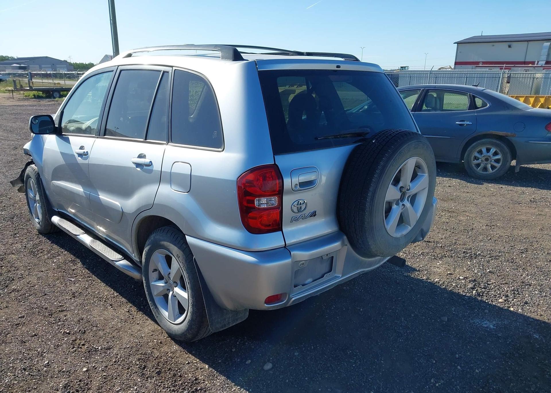 2004 TOYOTA RAV4