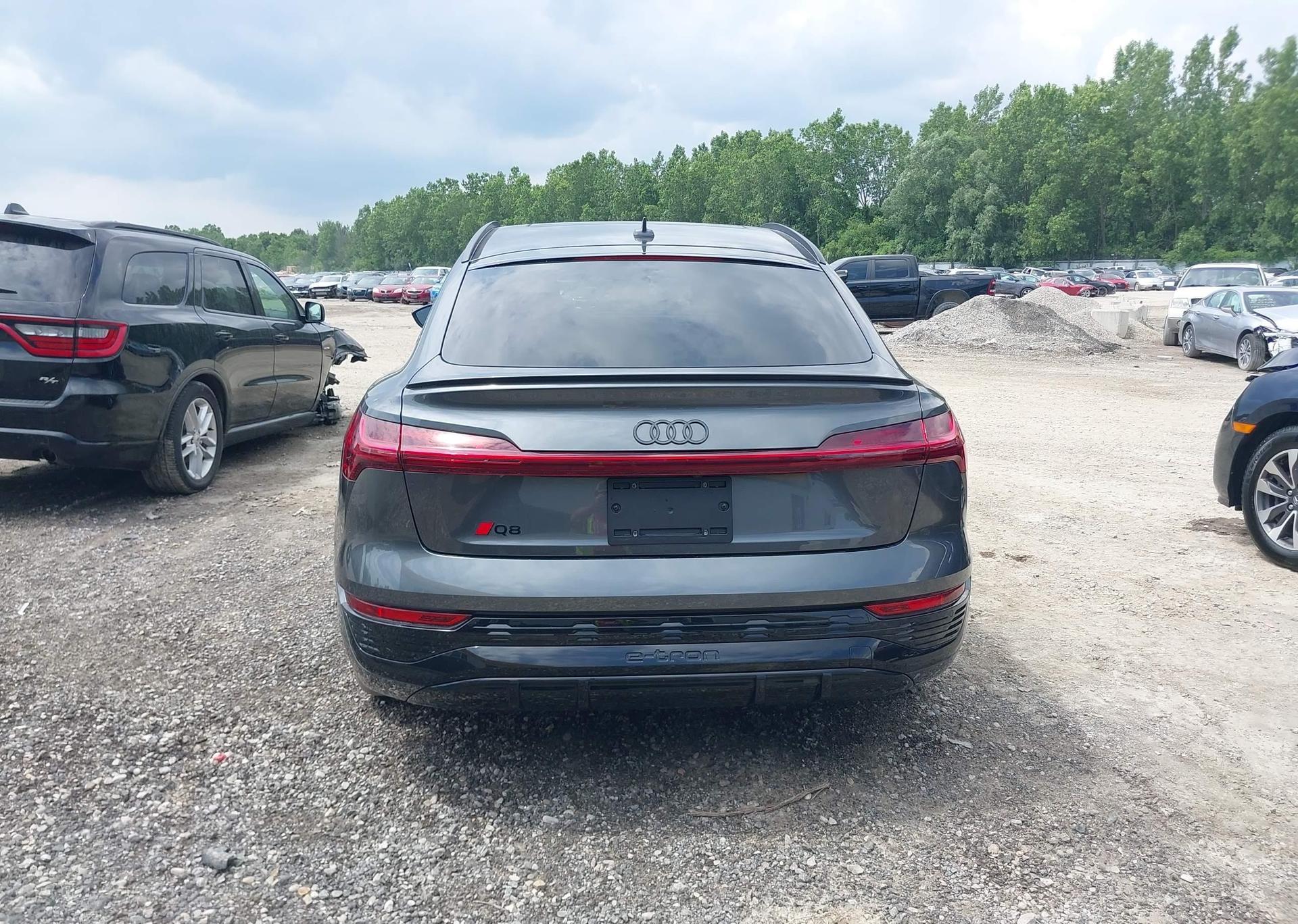 2024 AUDI Q8 E-TRON