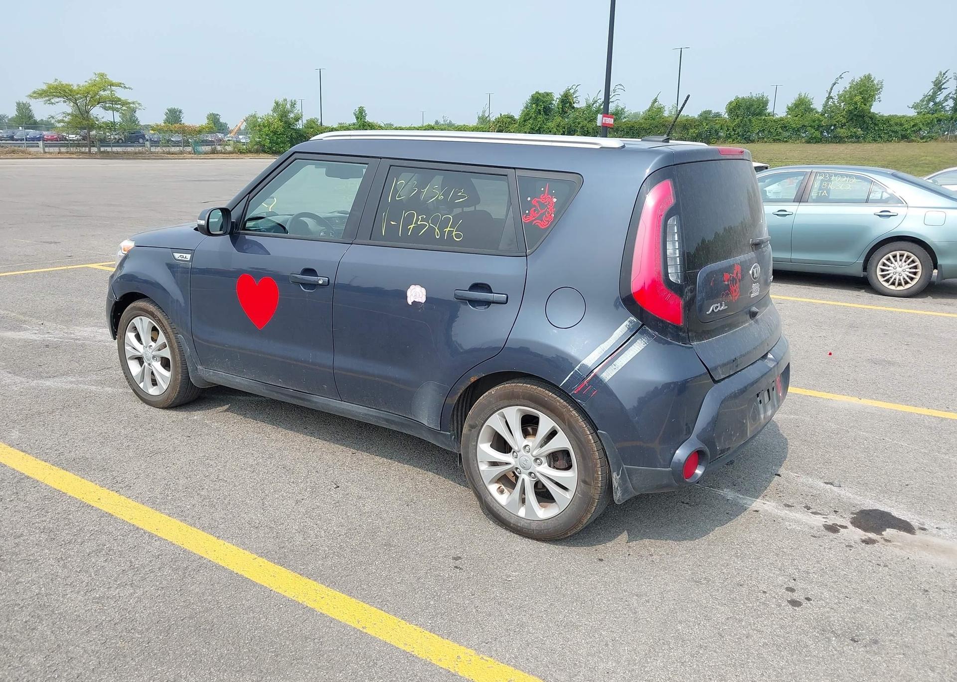 2015 KIA SOUL