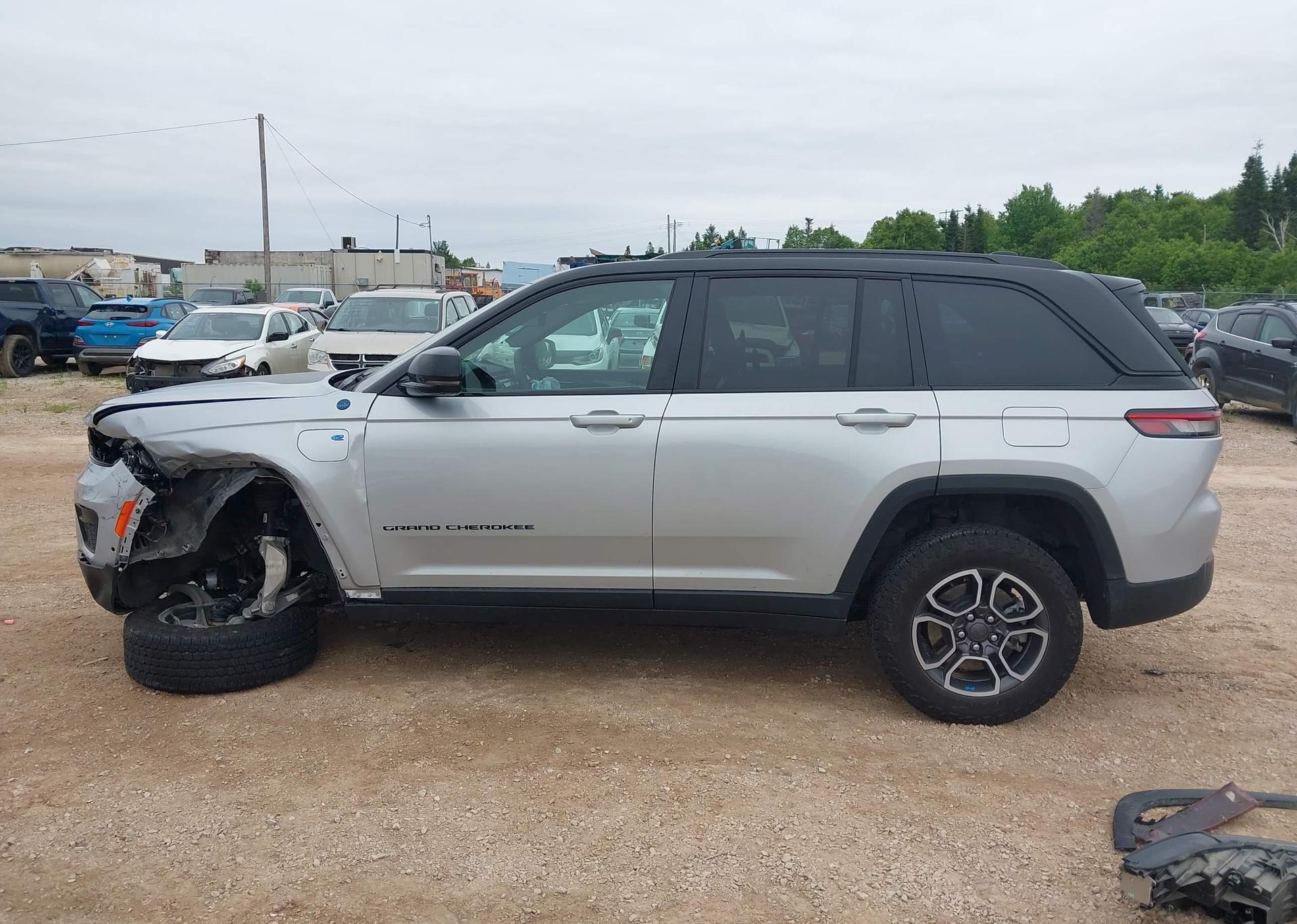 2022 JEEP GRAND CHEROKEE 4XE TRAILHAWK