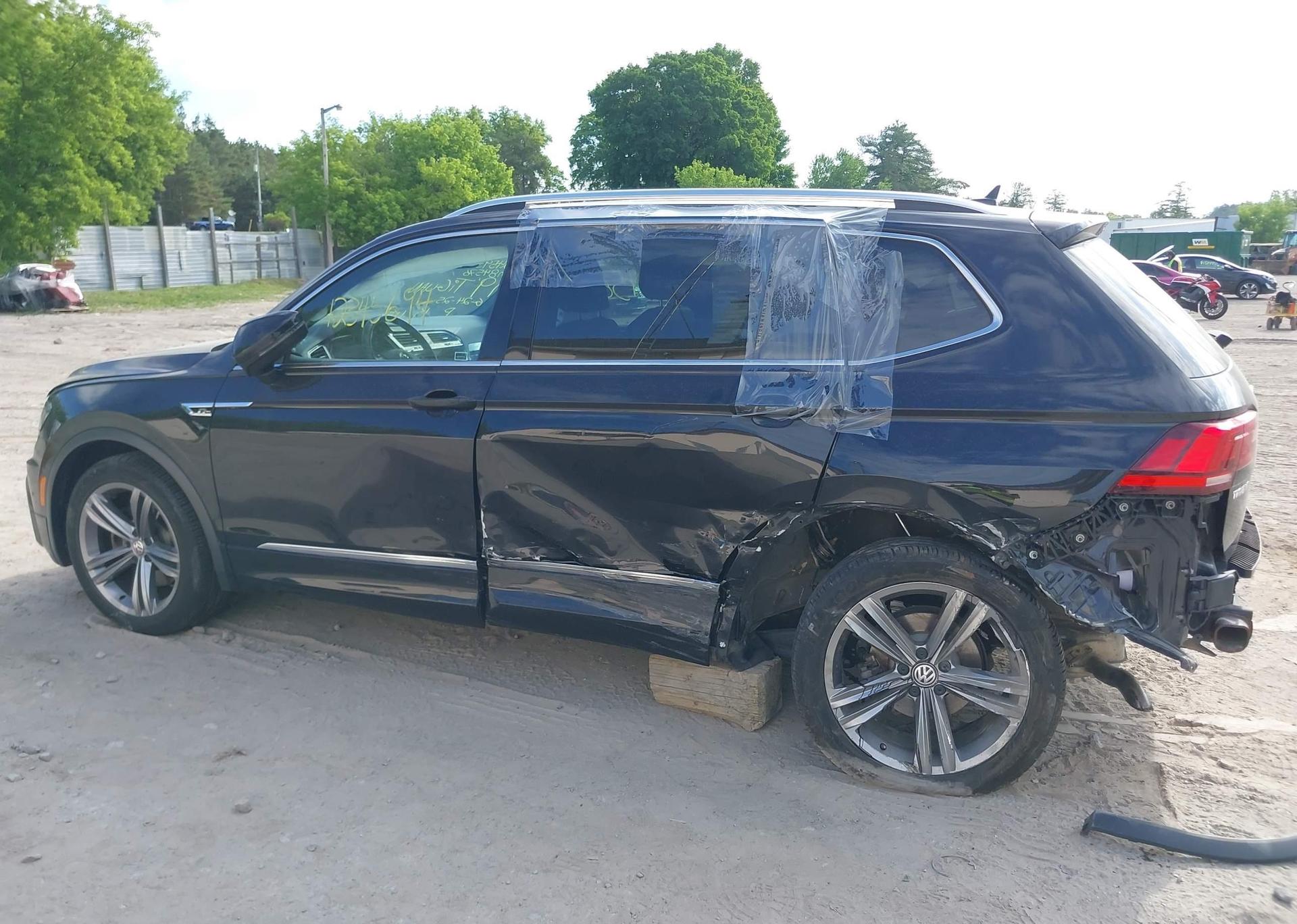 2019 VOLKSWAGEN TIGUAN SEL PREMIUM