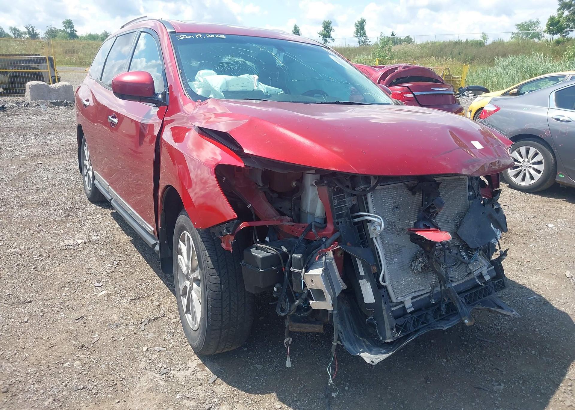 2016 NISSAN PATHFINDER S