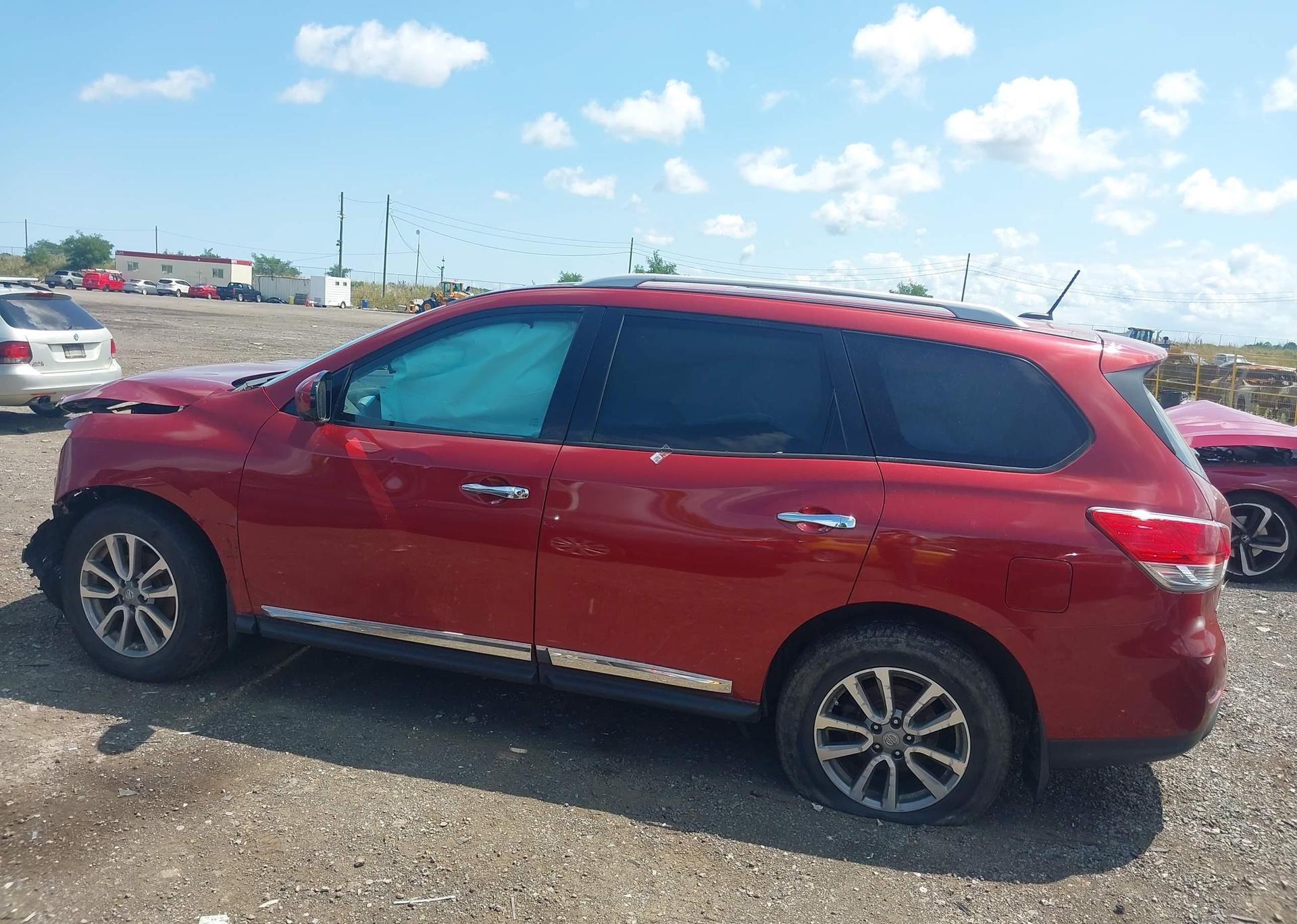 2016 NISSAN PATHFINDER S