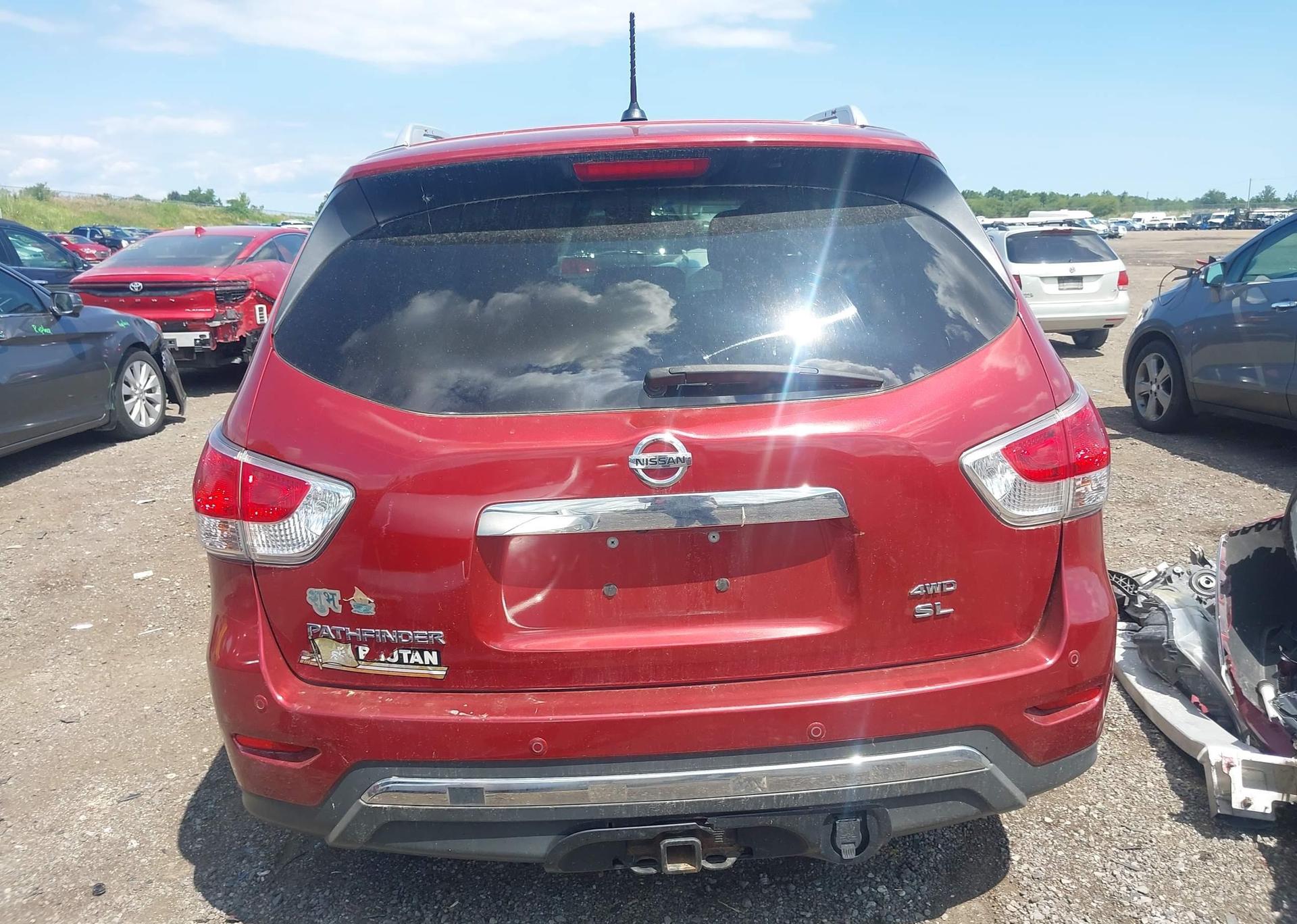 2016 NISSAN PATHFINDER S