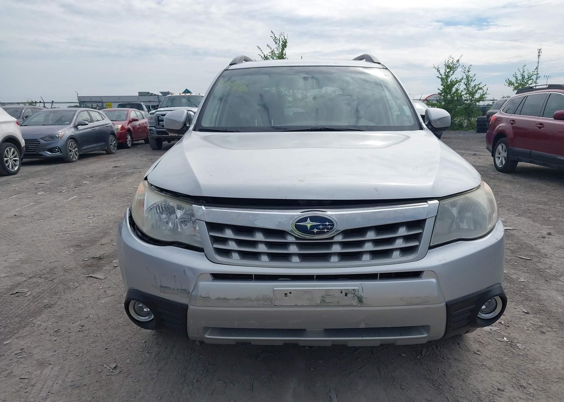 2011 SUBARU FORESTER LIMITED