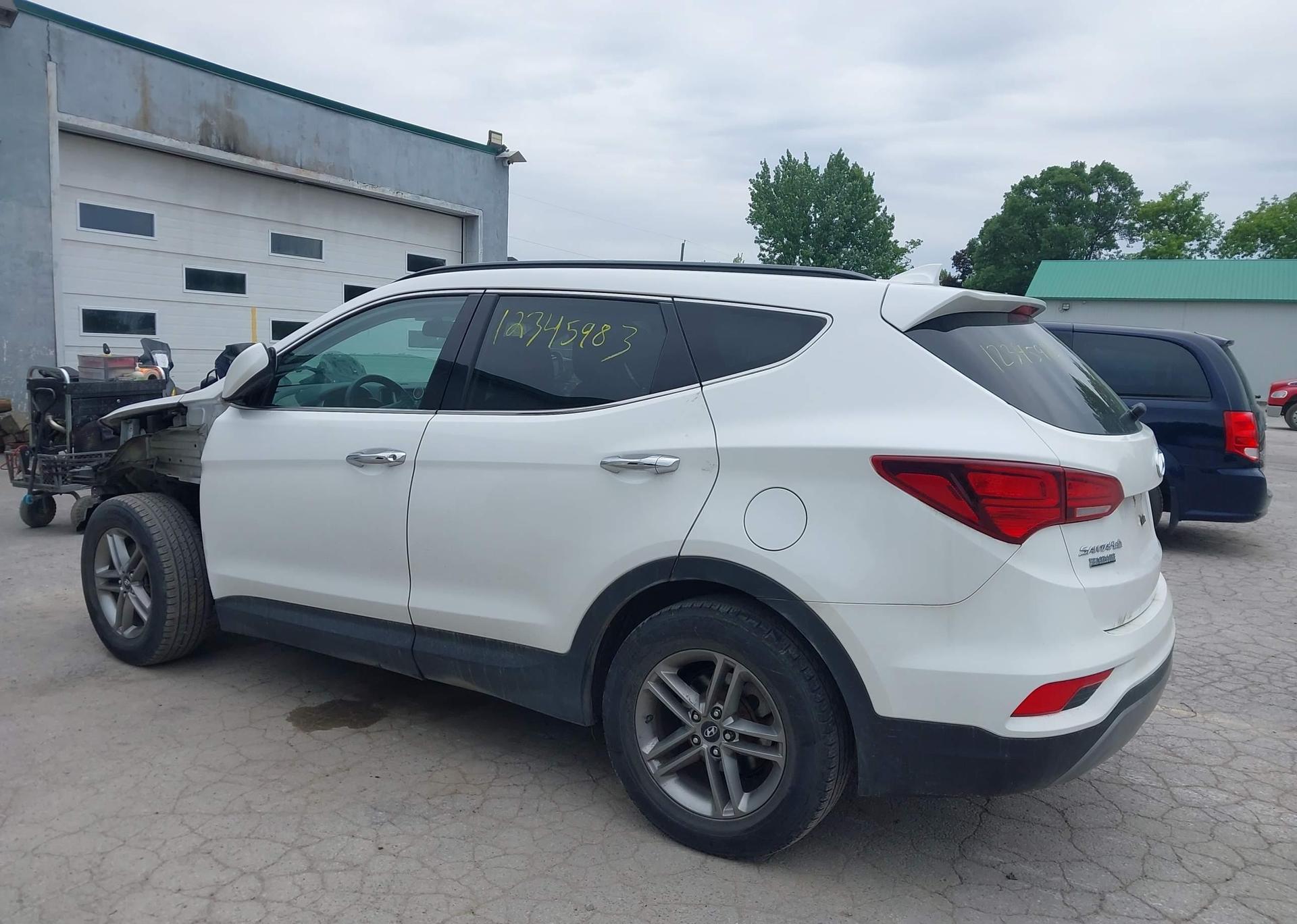 2017 HYUNDAI SANTA FE