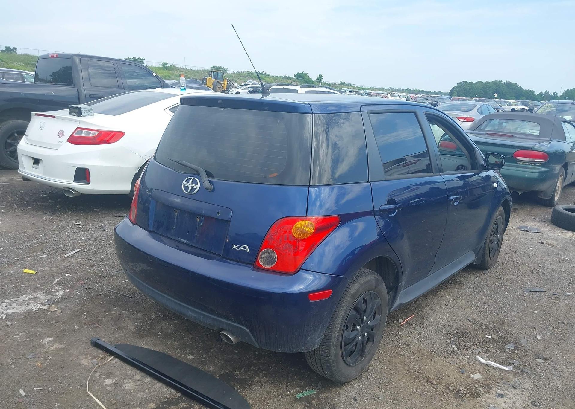 2005 SCION XA