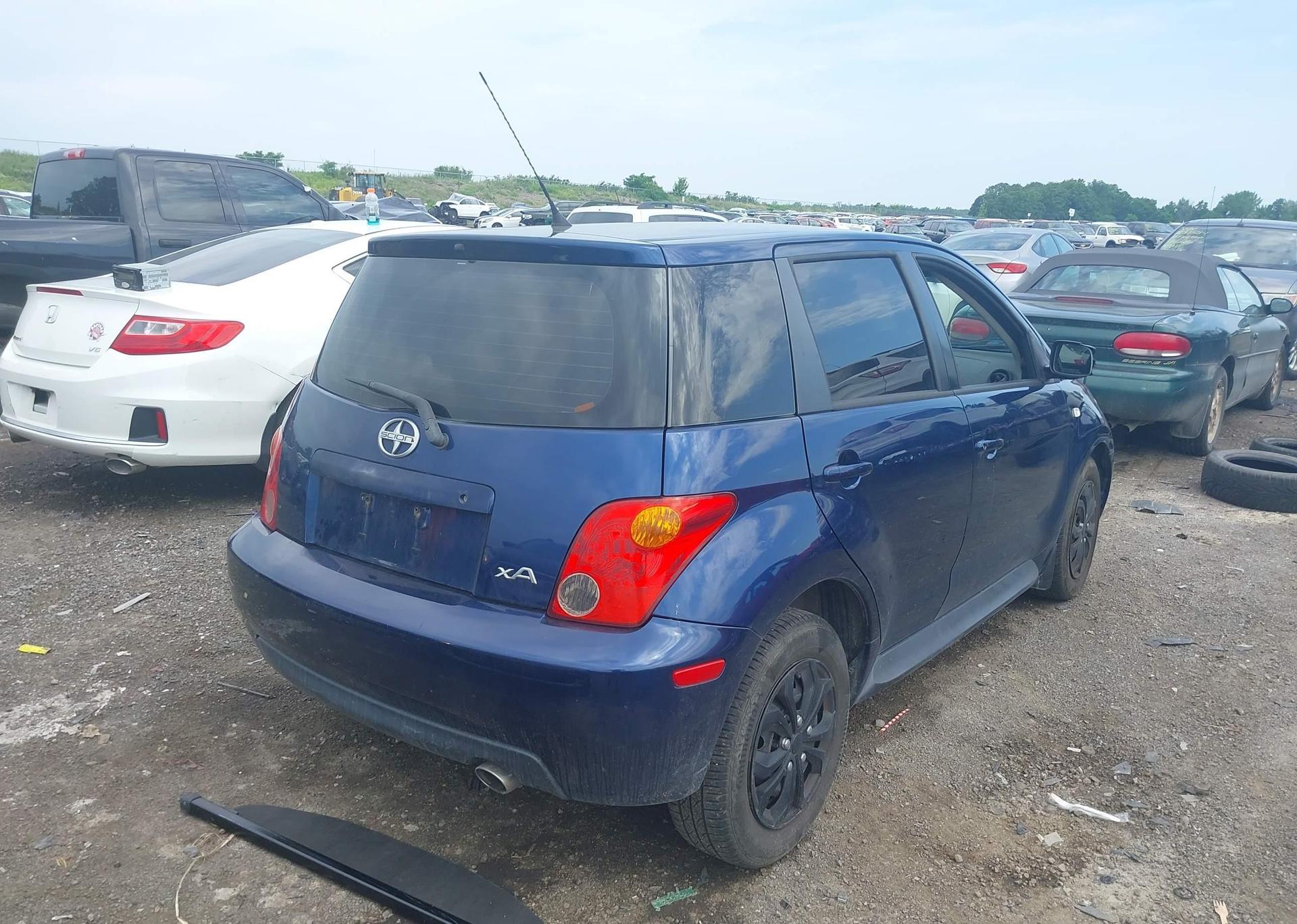 2005 SCION XA