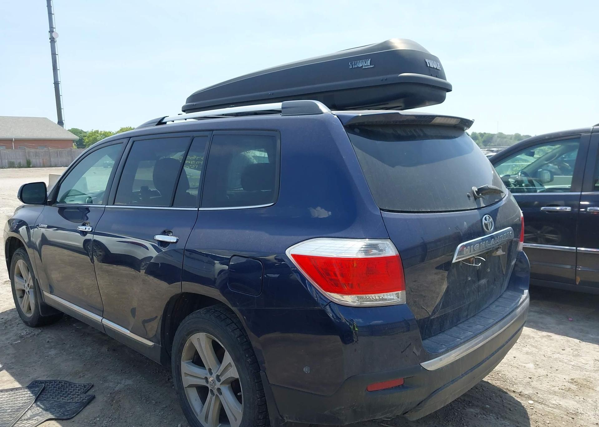 2012 TOYOTA HIGHLANDER V6 LIMITED