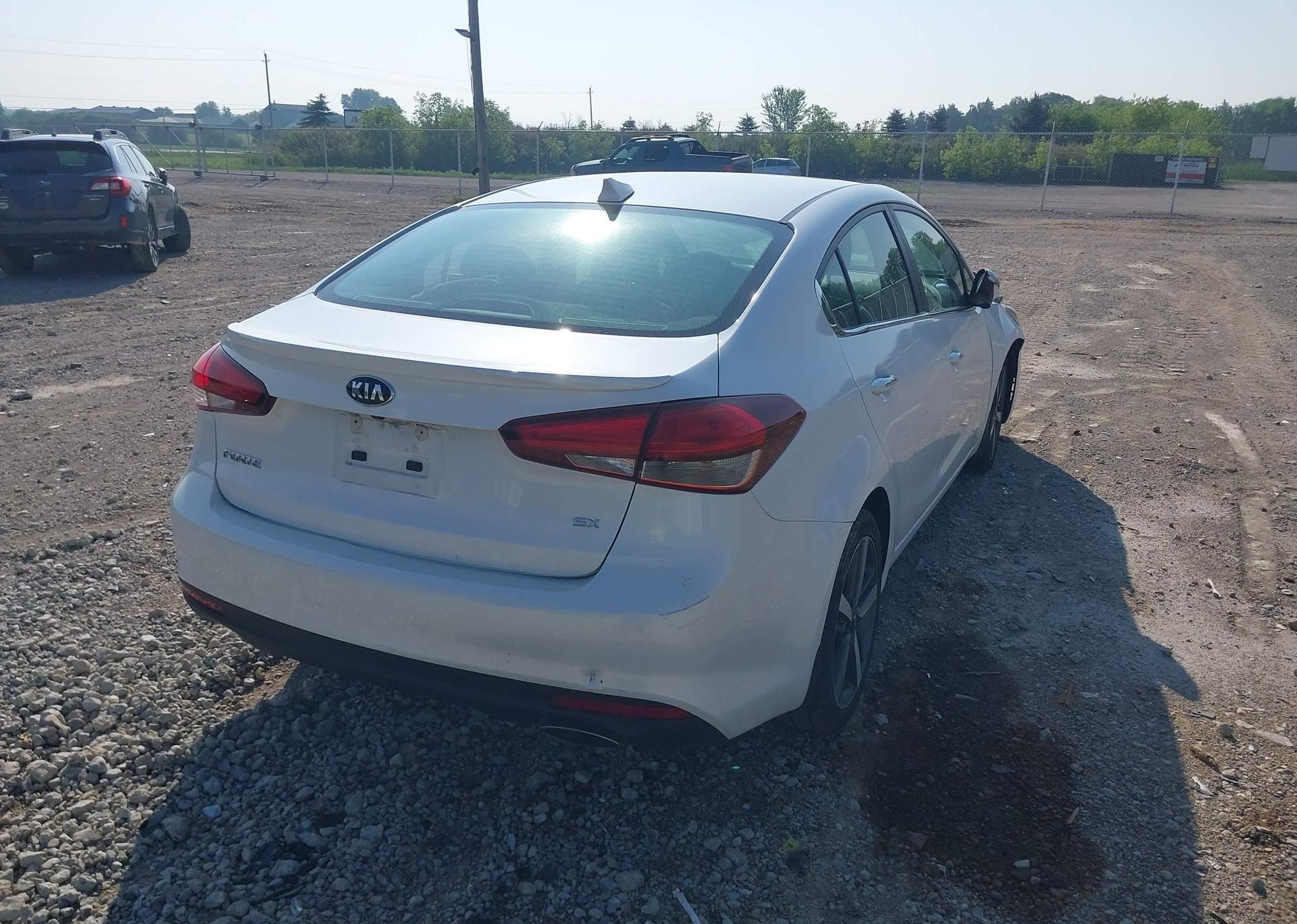 2017 KIA FORTE EX