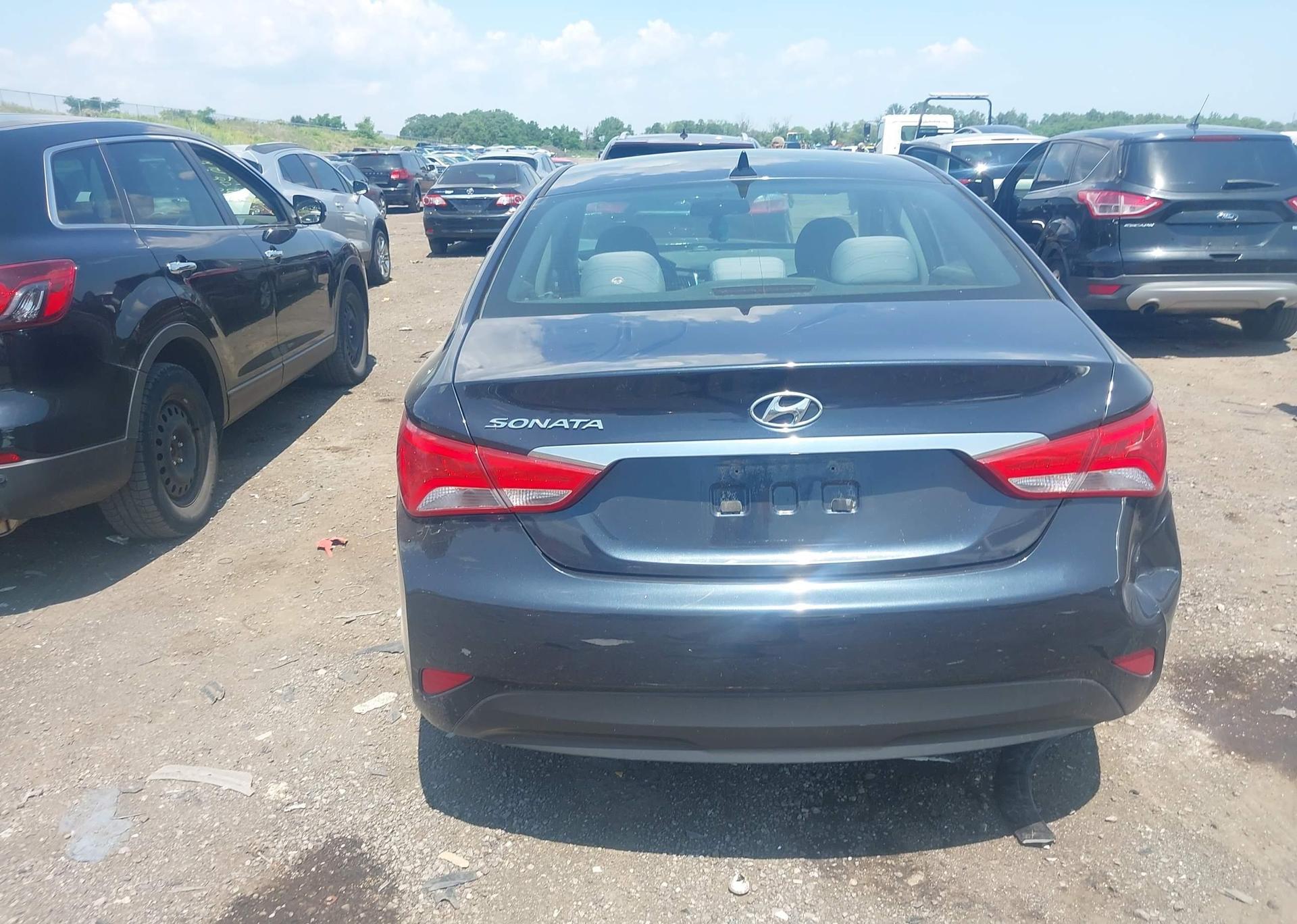 2014 HYUNDAI SONATA GLS