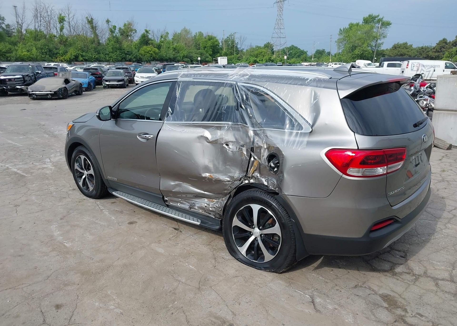 2018 KIA SORENTO EX