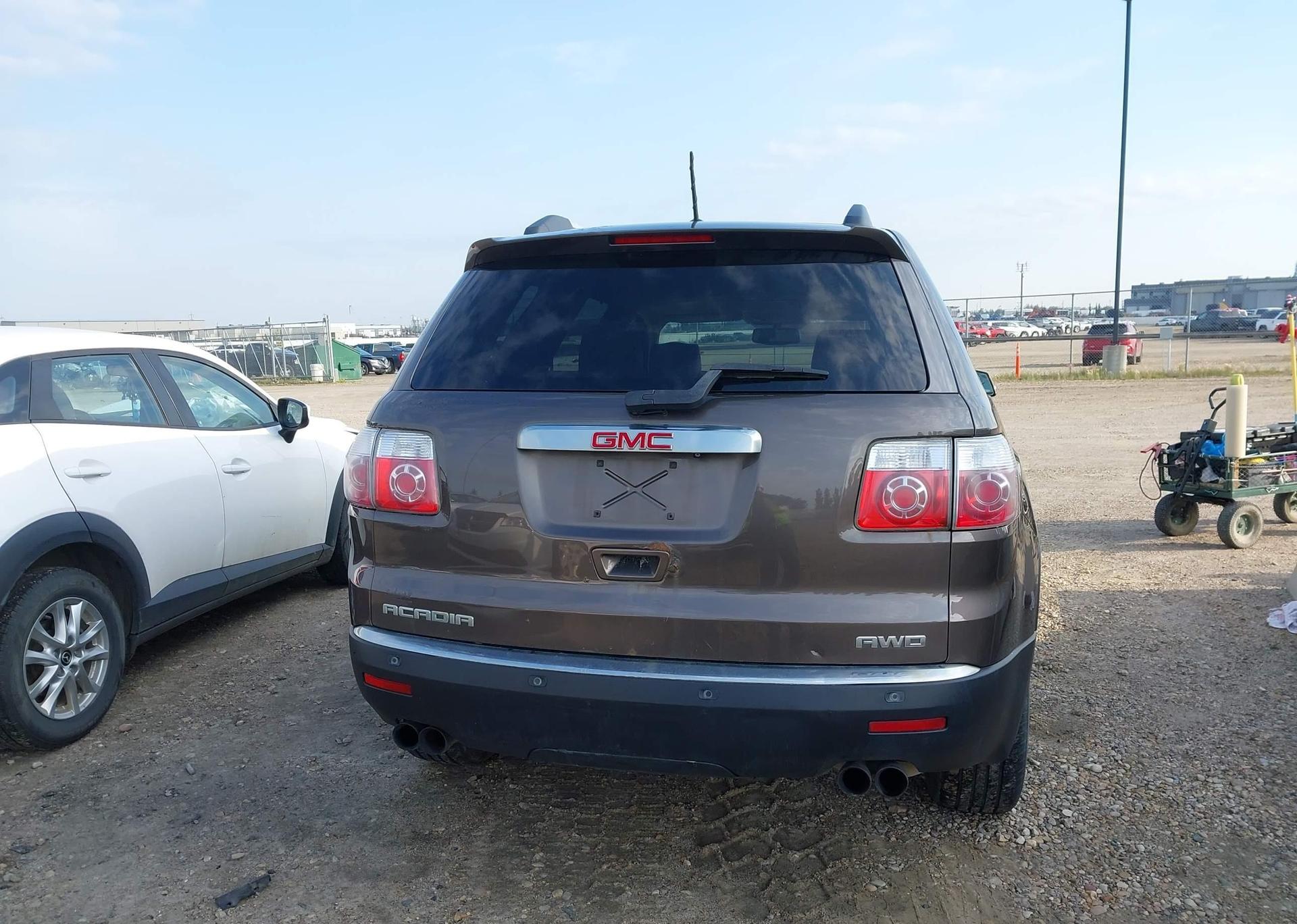 2012 GMC ACADIA SLT