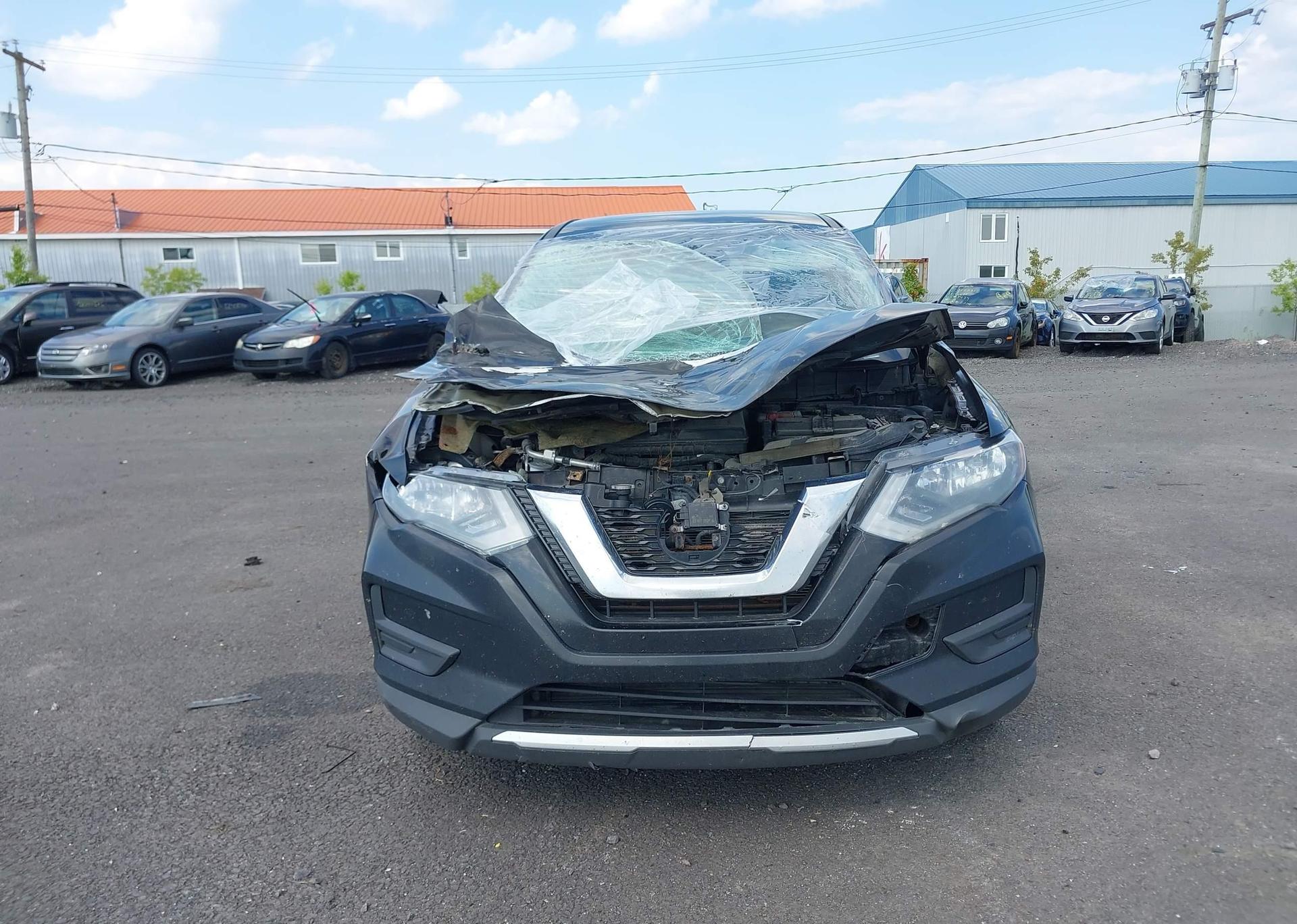 2019 NISSAN ROGUE S